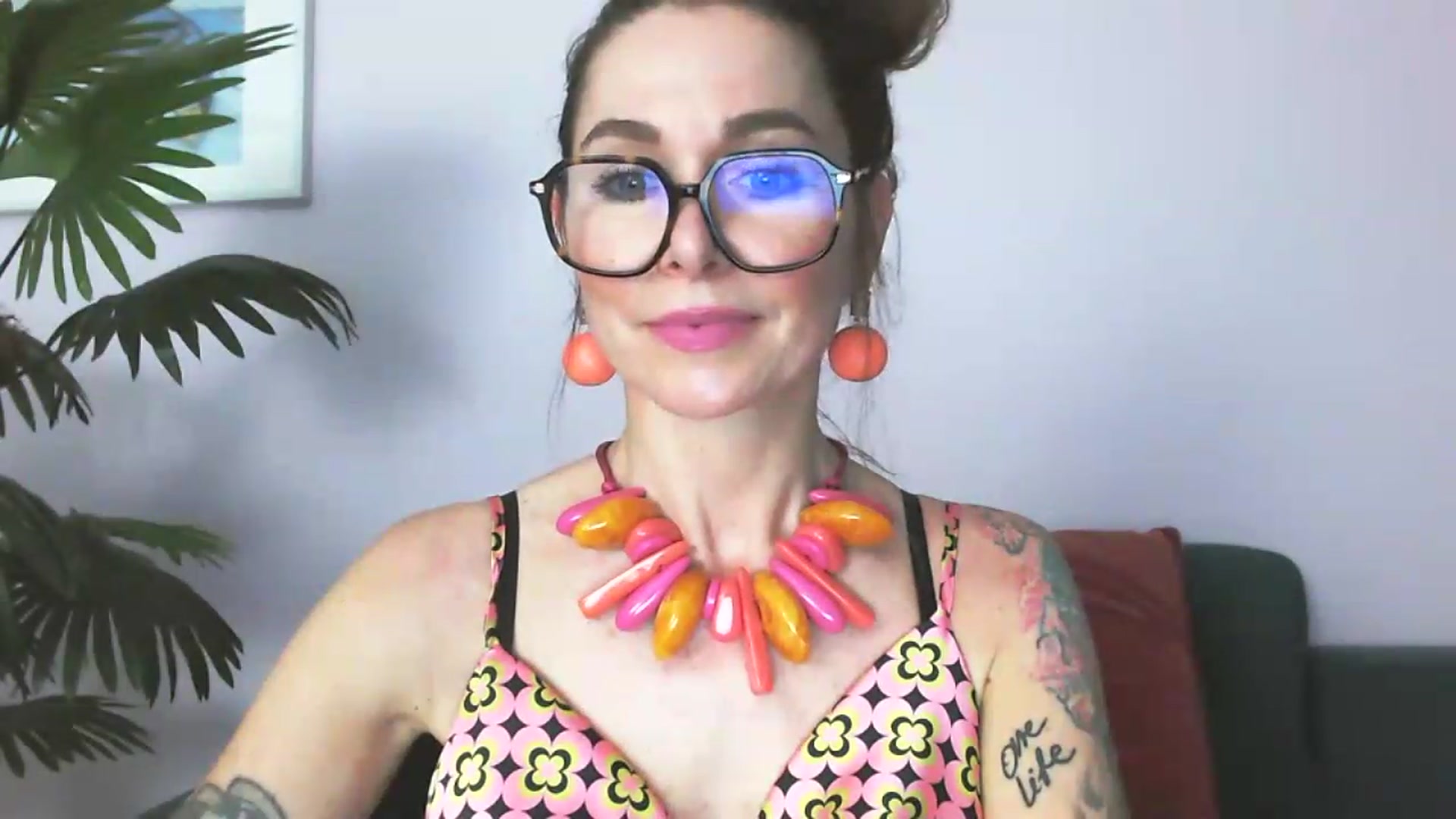 Gallery image thumbnail from Delilah_sweet's myfreecams stream on, 06/24/2026, 16:59 image 3 of 20