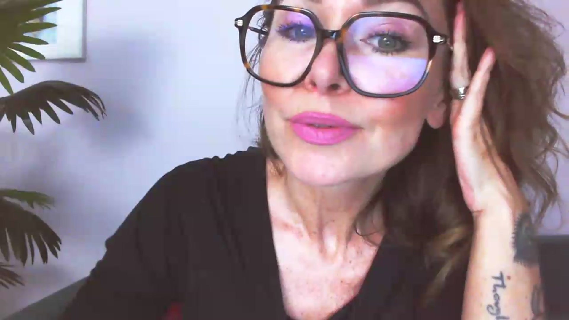 Gallery image thumbnail from Delilah_sweet's myfreecams stream on, 07/06/2026, 15:21 image 14 of 20