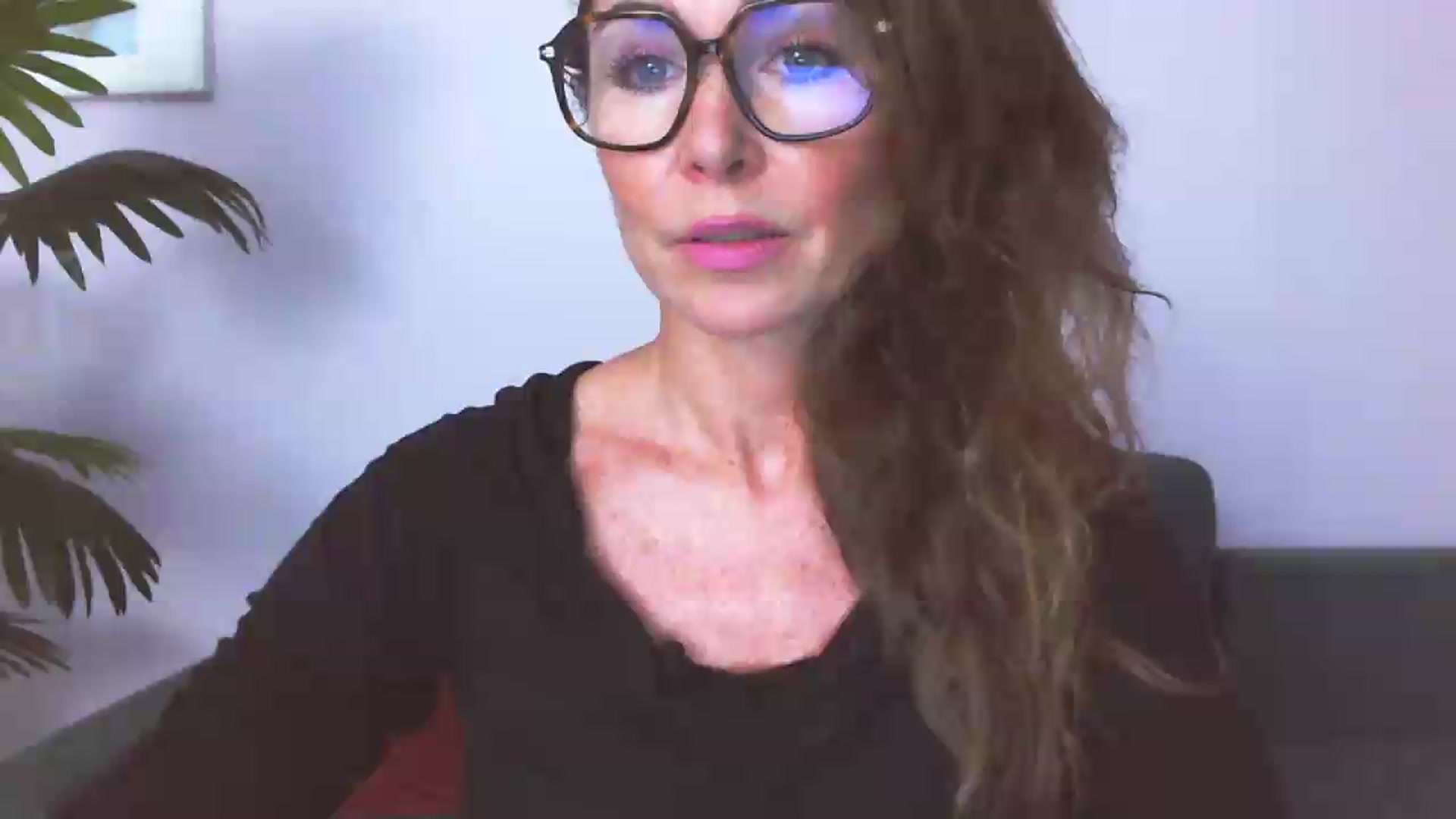 Gallery image thumbnail from Delilah_sweet's myfreecams stream on, 07/06/2026, 15:48 image 7 of 20