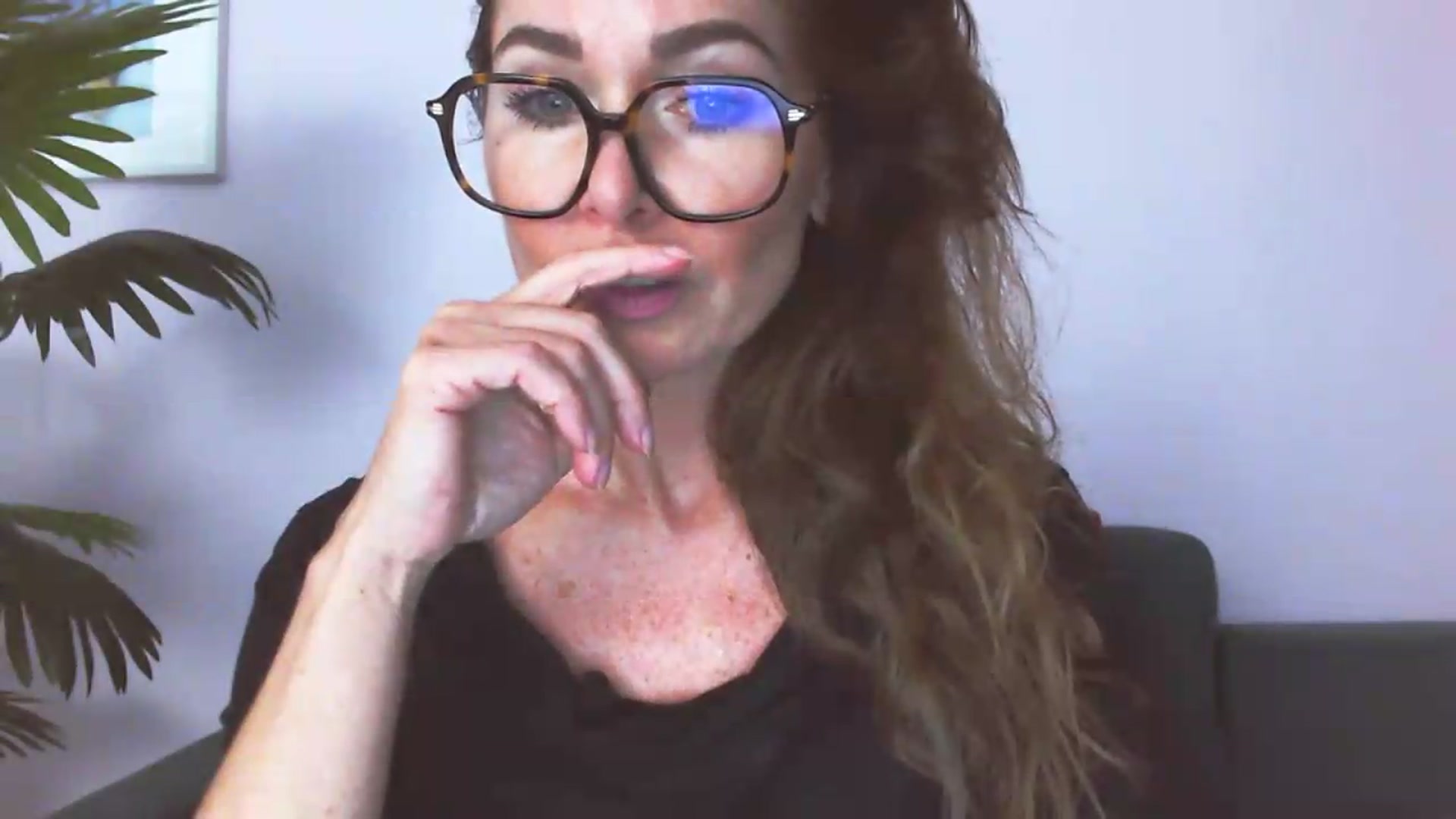 Gallery image thumbnail from Delilah_sweet's myfreecams stream on, 07/06/2026, 15:48 image 5 of 20