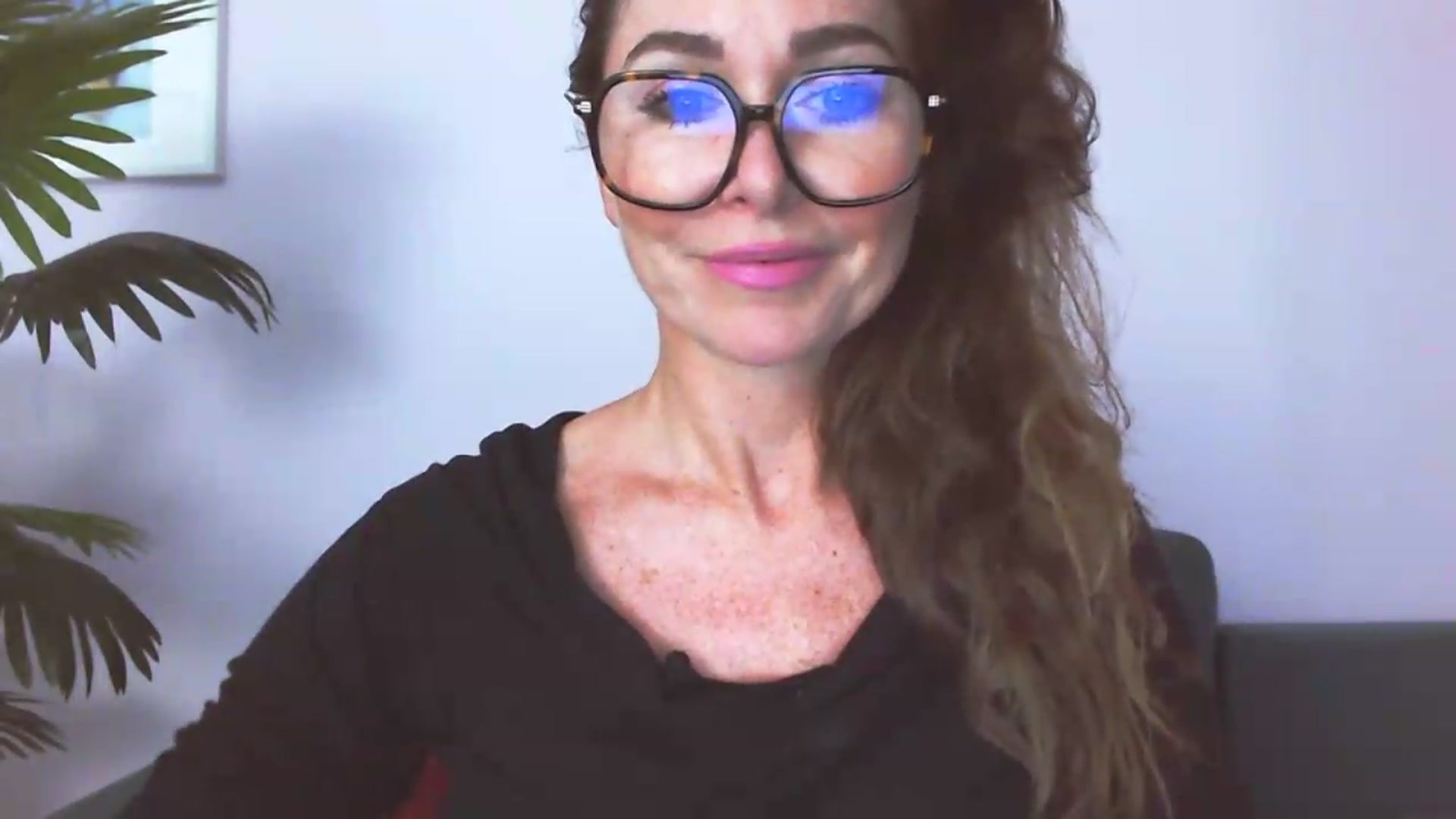 Gallery image thumbnail from Delilah_sweet's myfreecams stream on, 07/06/2026, 15:48 image 4 of 20