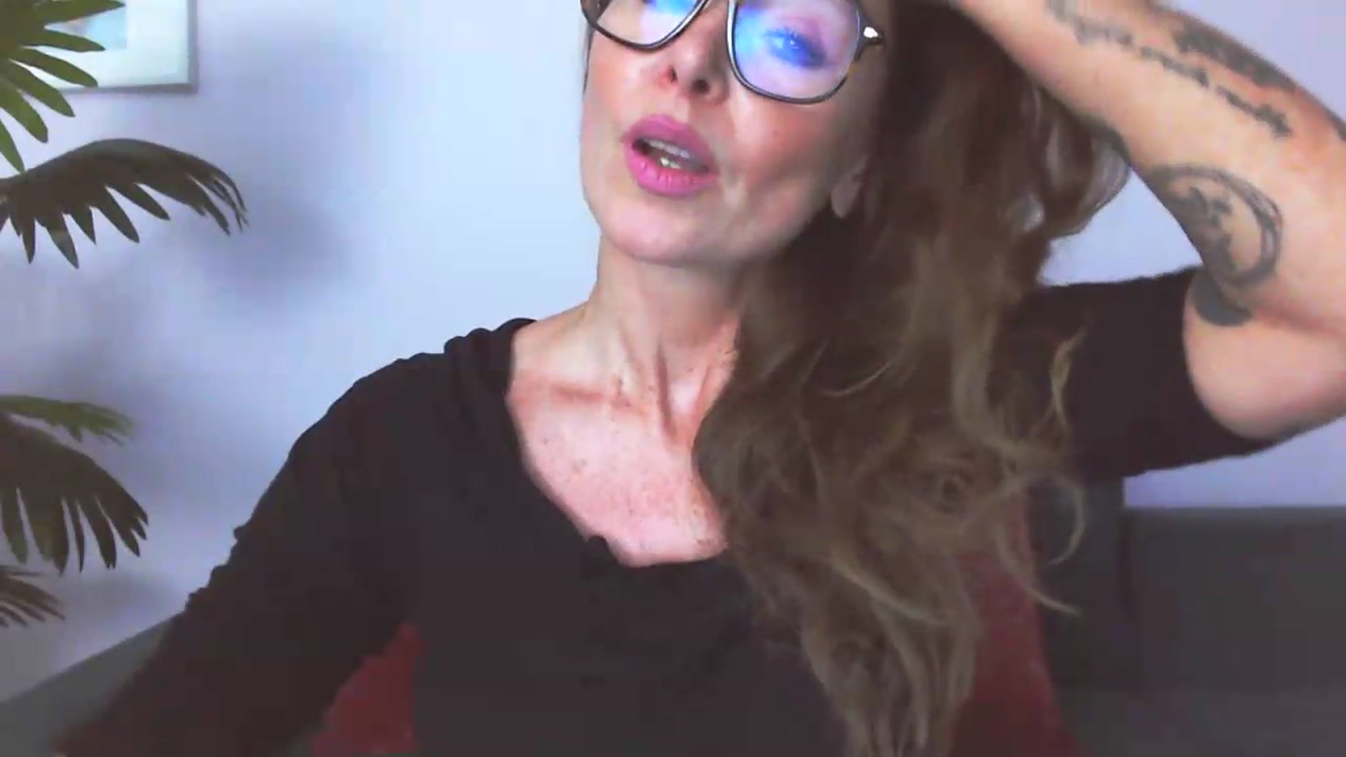 Gallery image thumbnail from Delilah_sweet's myfreecams stream on, 07/06/2026, 15:48 image 18 of 20