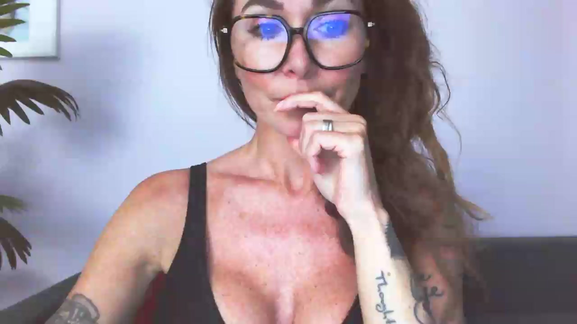 Gallery image thumbnail from Delilah_sweet's myfreecams stream on, 07/06/2026, 16:24 image 18 of 20