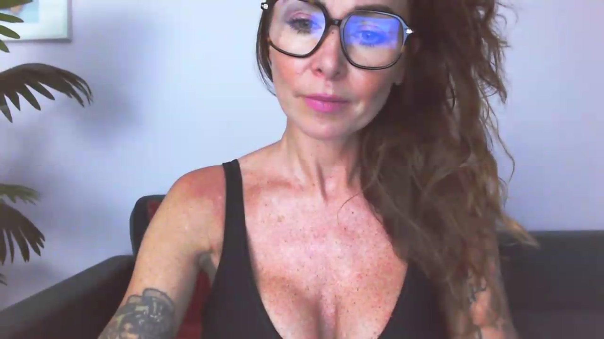 Gallery image thumbnail from Delilah_sweet's myfreecams stream on, 07/06/2026, 16:24 image 14 of 20