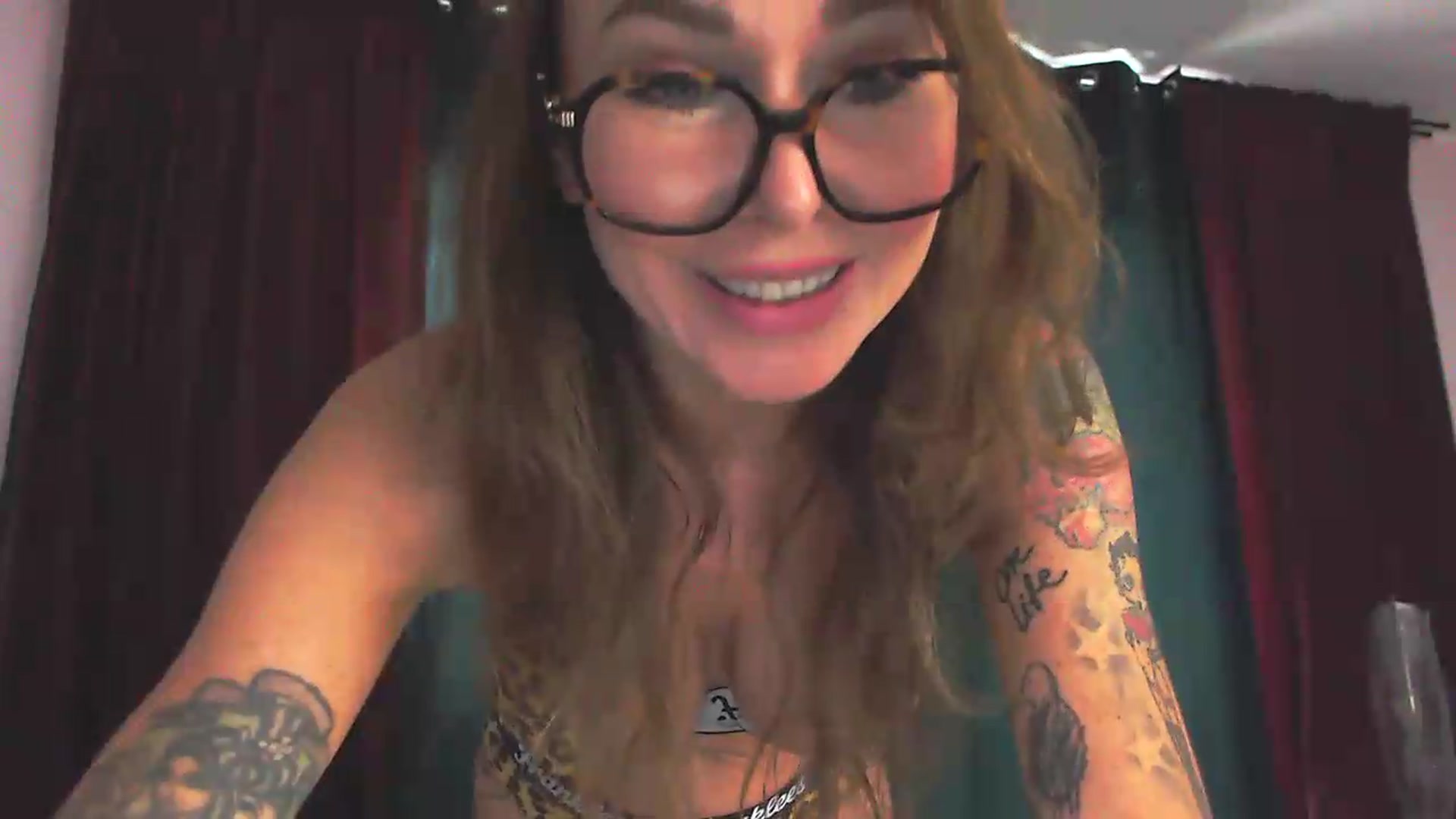 Gallery image thumbnail from Delilah_sweet's myfreecams stream on, 07/15/2026, 16:46 image 9 of 20