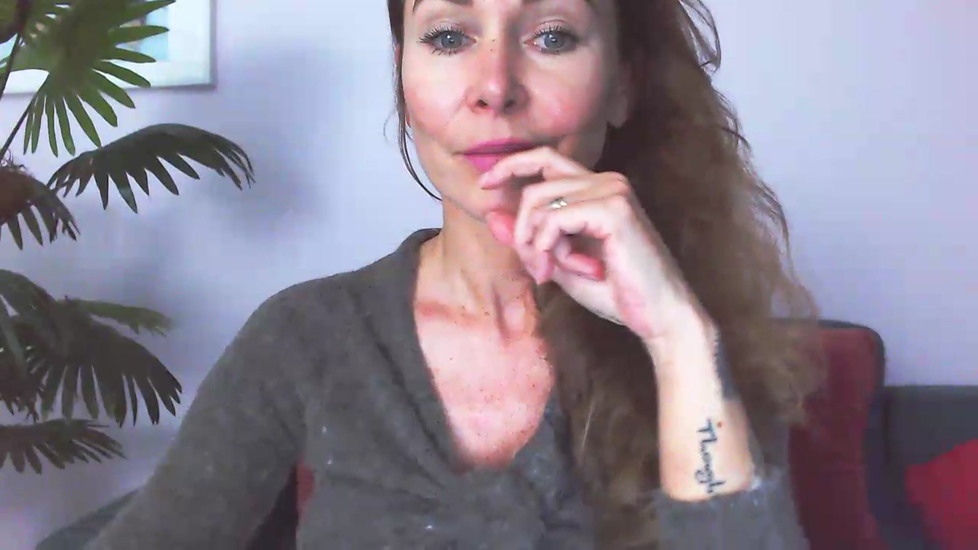Gallery image thumbnail from Delilah_sweet's myfreecams stream on, 07/16/2026, 15:17 image 7 of 20