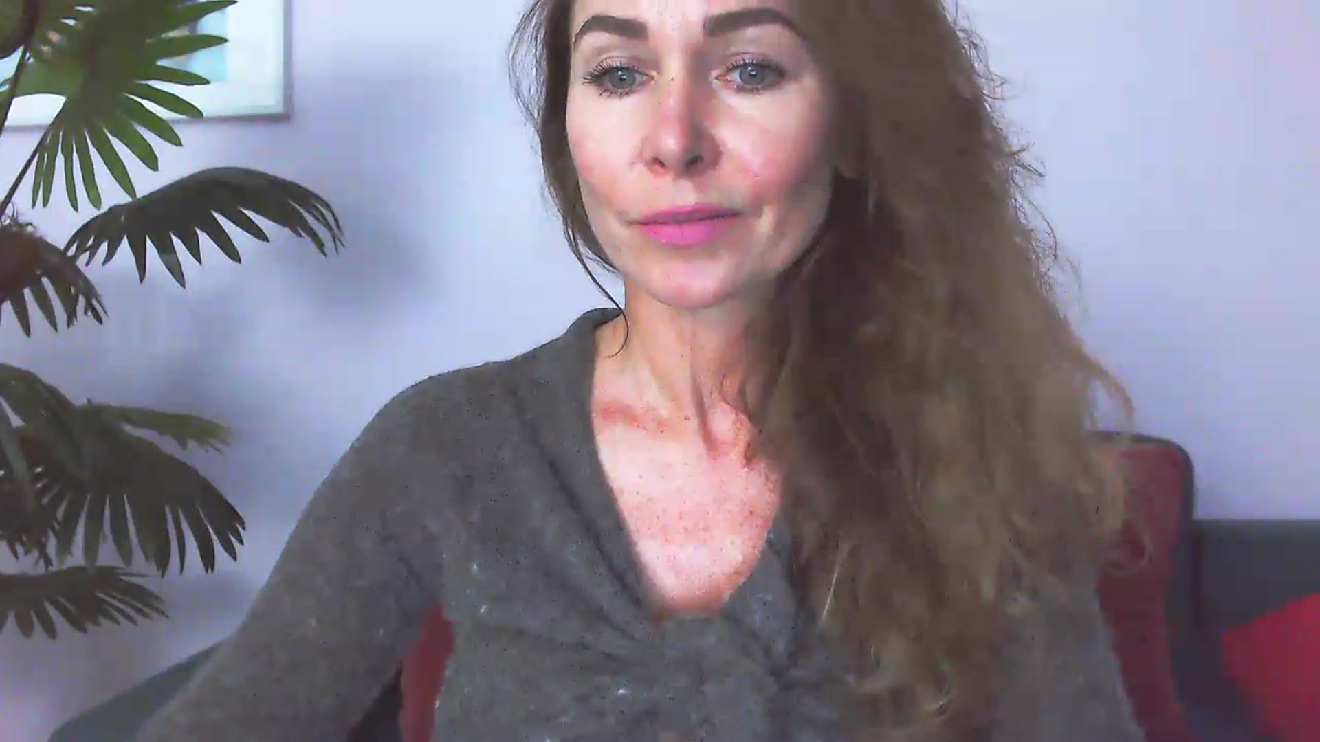 Gallery image thumbnail from Delilah_sweet's myfreecams stream on, 07/16/2026, 15:17 image 17 of 20