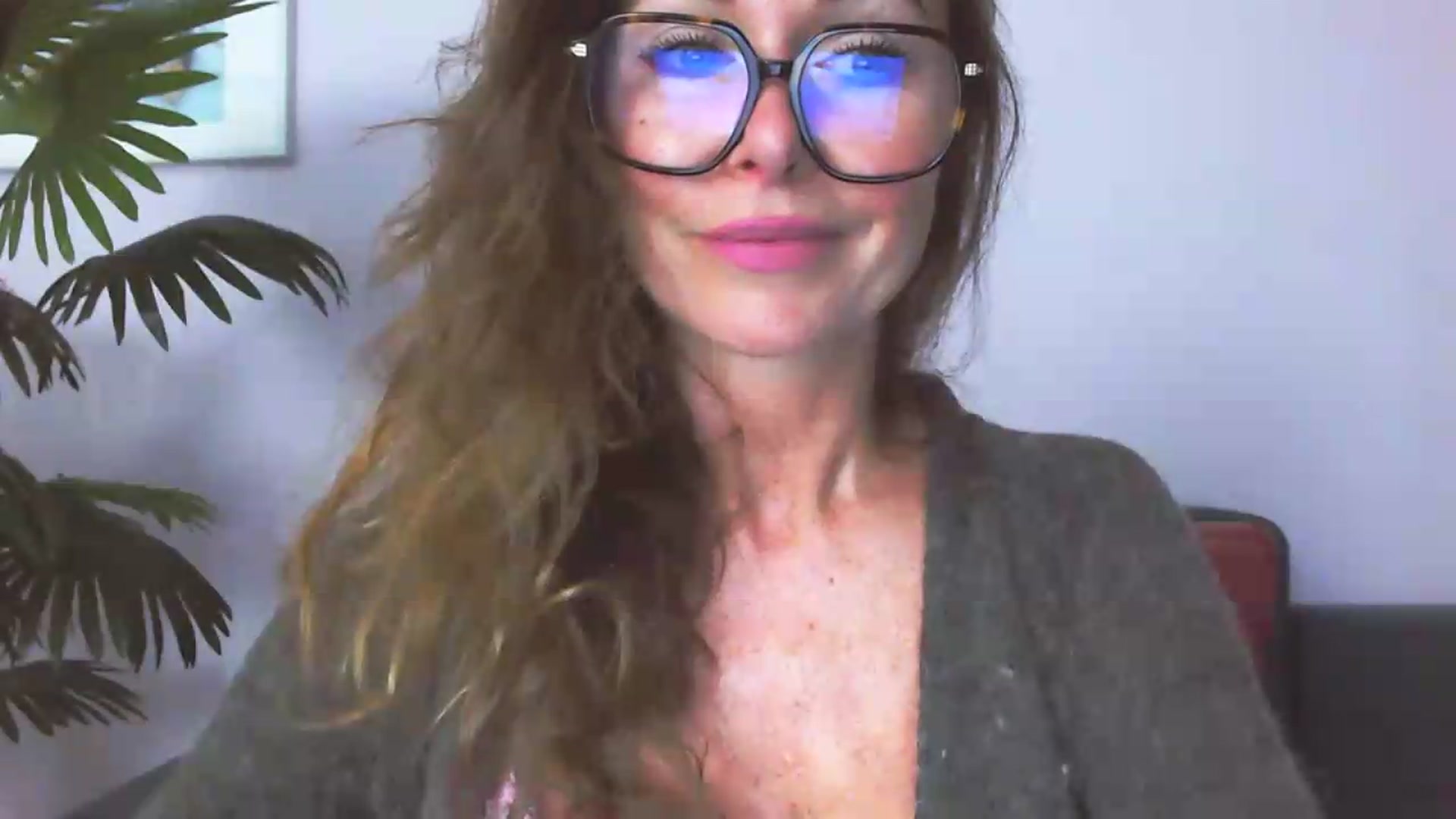 Gallery image thumbnail from Delilah_sweet's myfreecams stream on, 07/21/2026, 15:28 image 11 of 20
