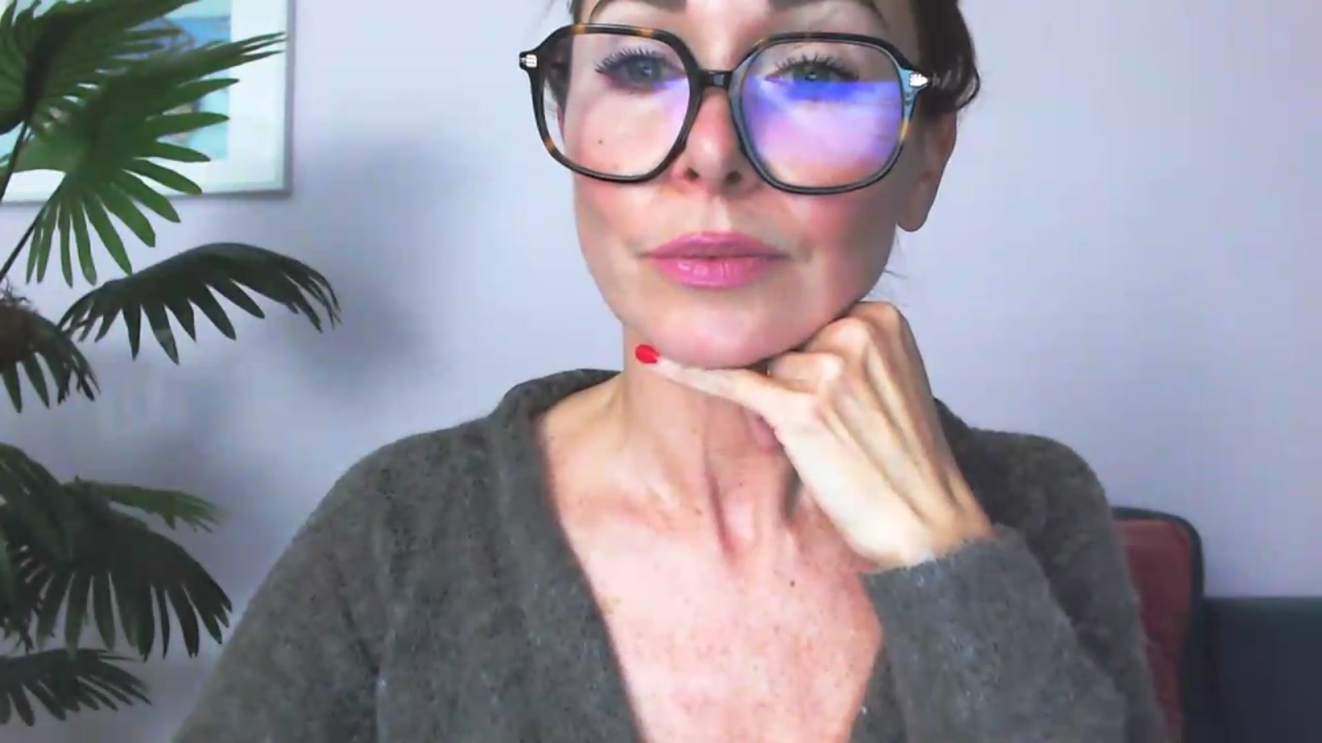 Gallery image thumbnail from Delilah_sweet's myfreecams stream on, 07/21/2026, 16:49 image 13 of 20