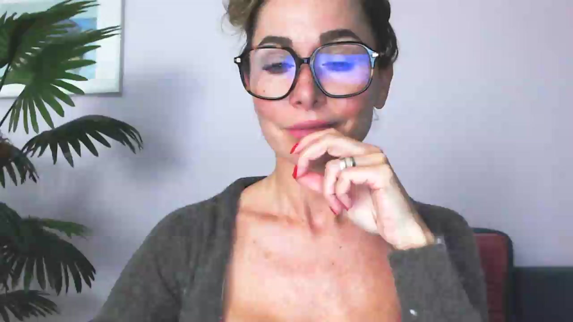 Gallery image thumbnail from Delilah_sweet's myfreecams stream on, 07/21/2026, 16:49 image 1 of 20