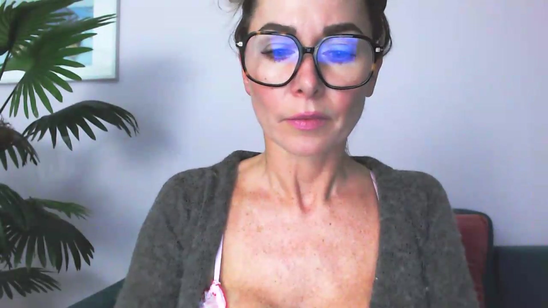Gallery image thumbnail from Delilah_sweet's myfreecams stream on, 07/21/2026, 16:49 image 12 of 20