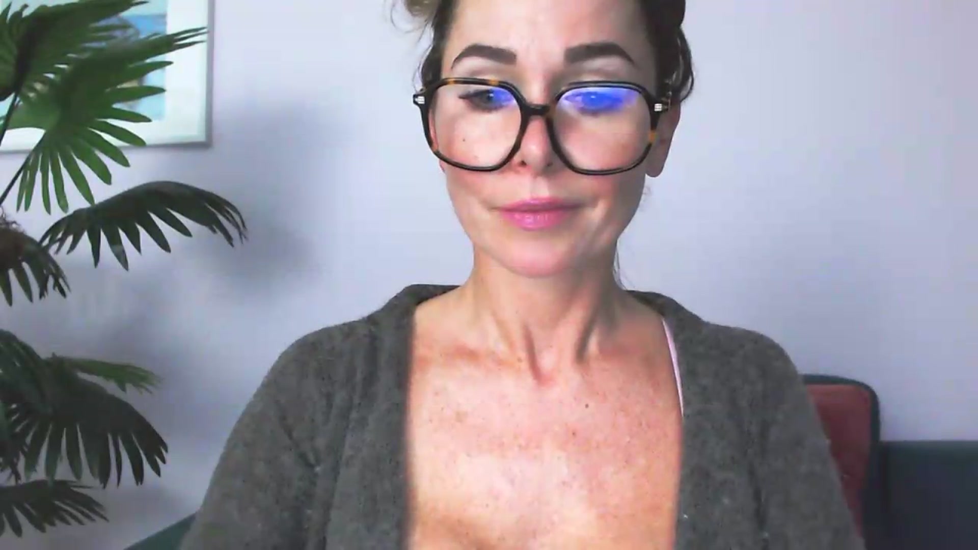 Gallery image thumbnail from Delilah_sweet's myfreecams stream on, 07/21/2026, 16:49 image 4 of 20