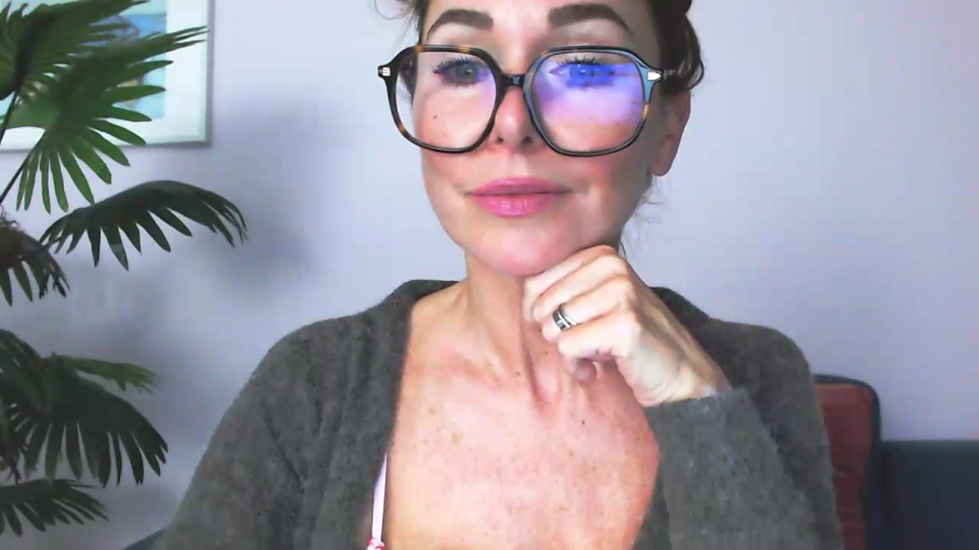 Gallery image thumbnail from Delilah_sweet's myfreecams stream on, 07/21/2026, 16:49 image 7 of 20