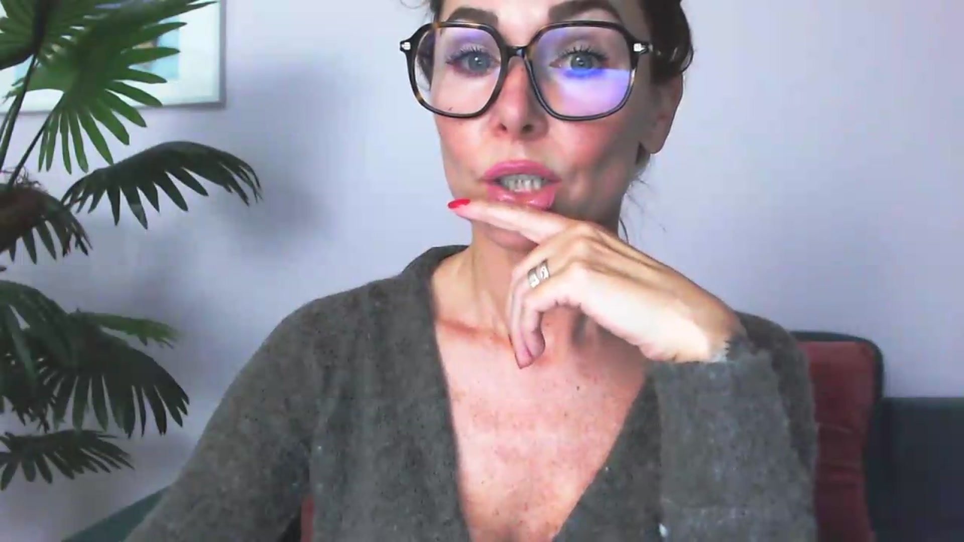 Gallery image thumbnail from Delilah_sweet's myfreecams stream on, 07/21/2026, 16:49 image 19 of 20