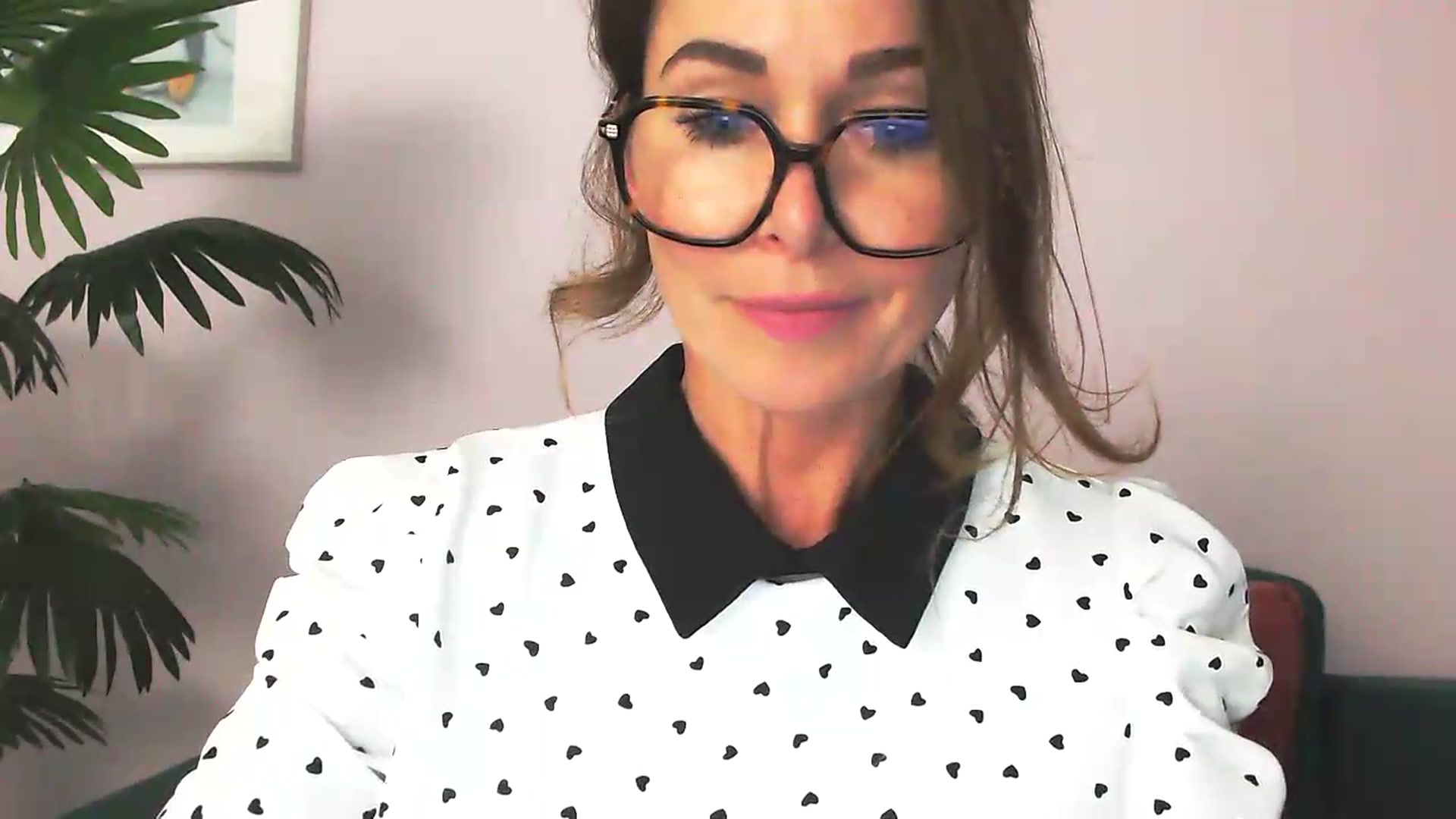 Gallery image thumbnail from Delilah_sweet's myfreecams stream on, 07/27/2026, 17:33 image 9 of 20