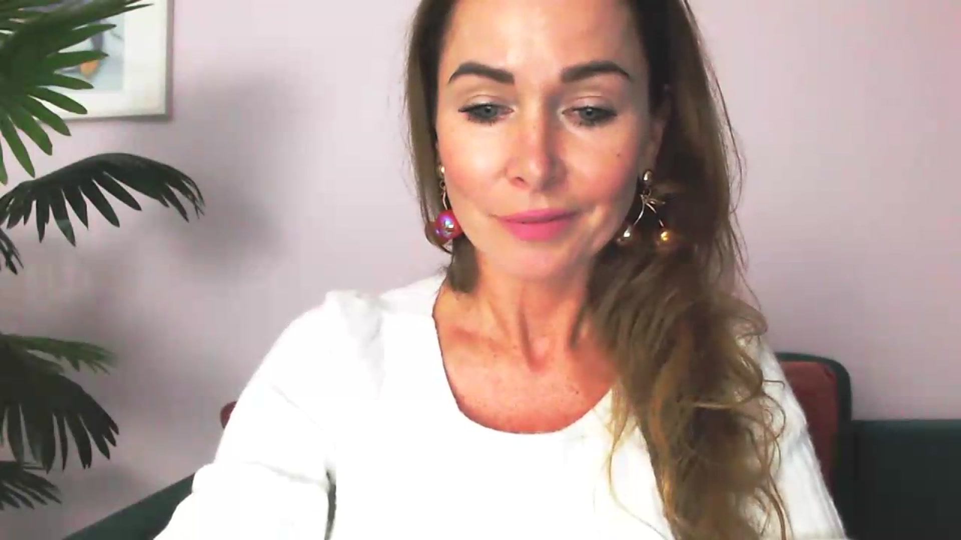Gallery image thumbnail from Delilah_sweet's myfreecams stream on, 07/28/2026, 17:22 image 18 of 20