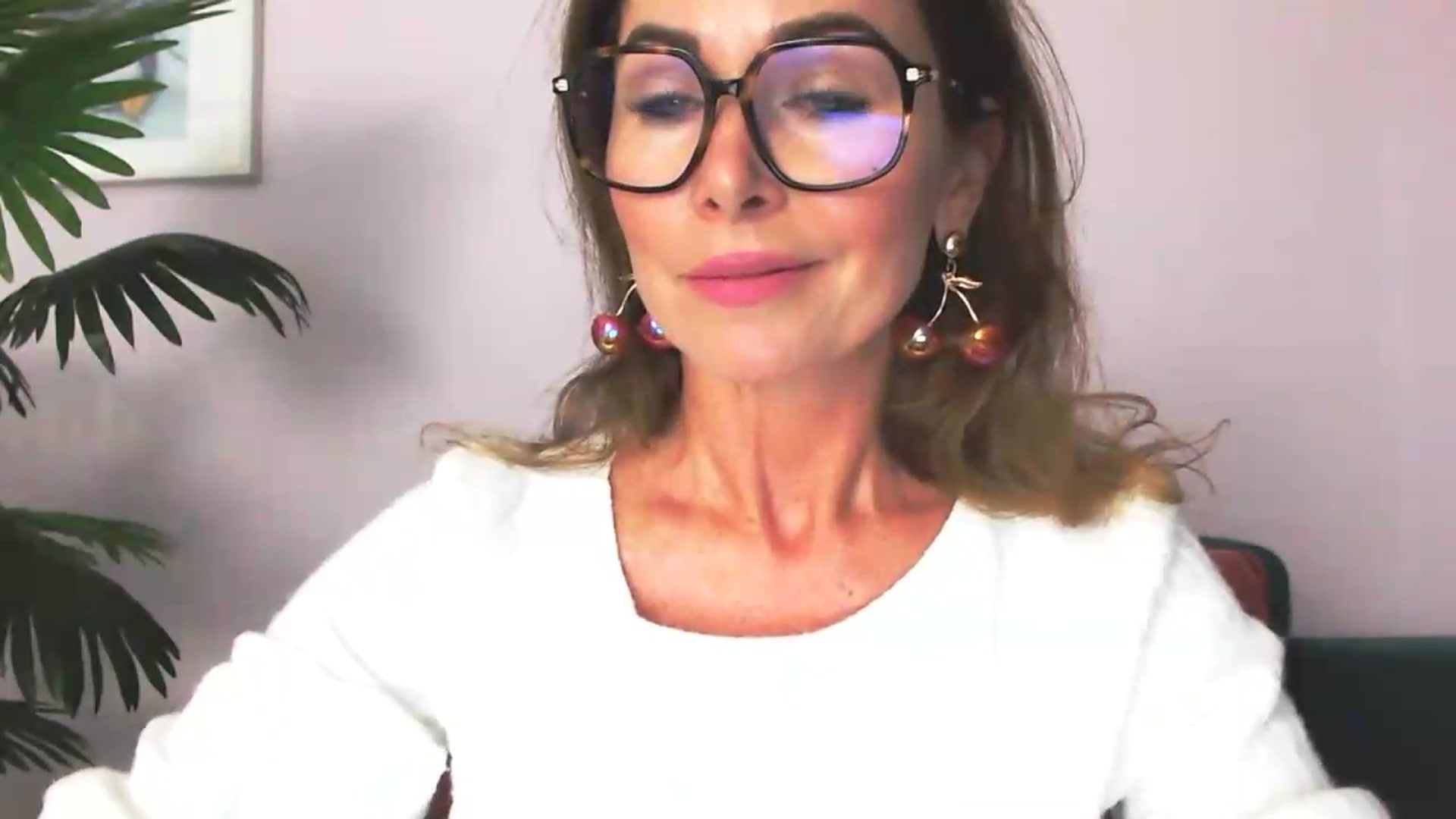 Gallery image thumbnail from Delilah_sweet's myfreecams stream on, 07/28/2026, 17:22 image 2 of 20