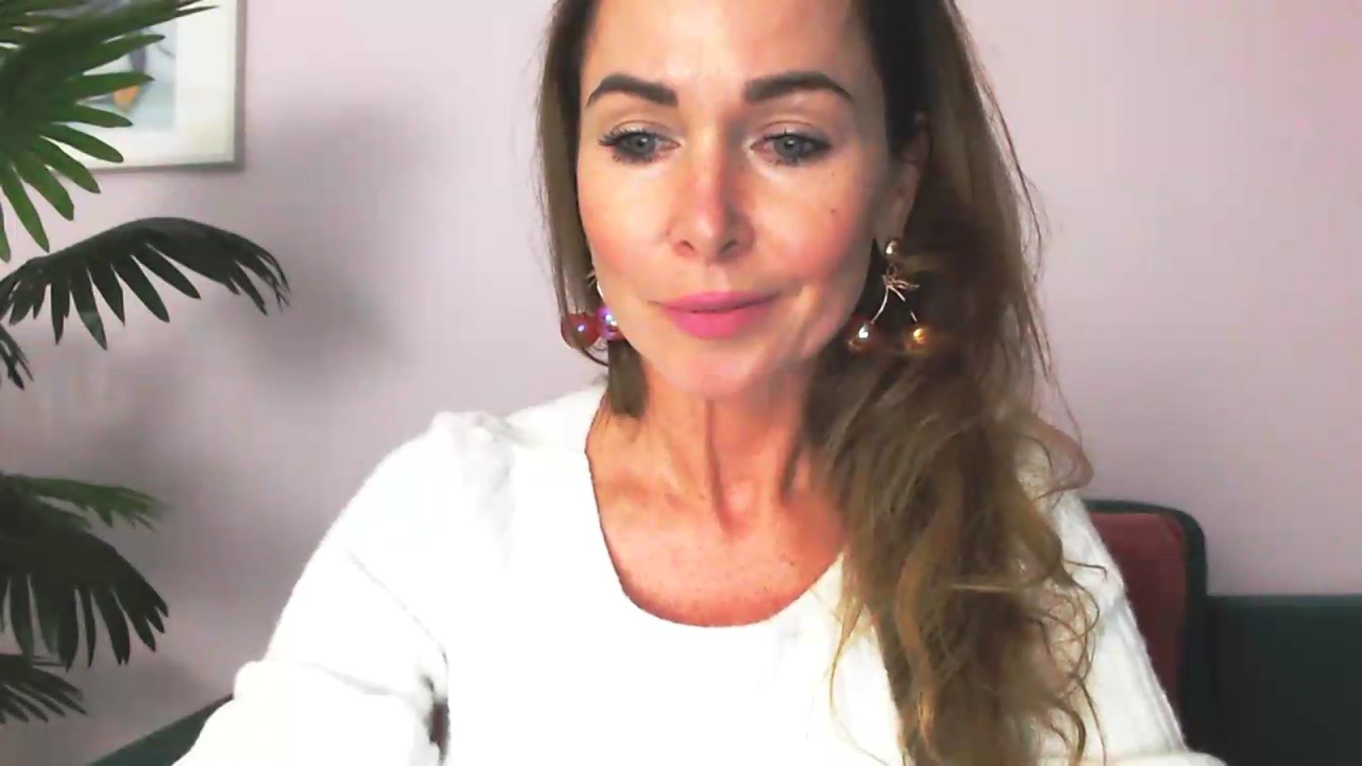 Gallery image thumbnail from Delilah_sweet's myfreecams stream on, 07/28/2026, 17:22 image 19 of 20