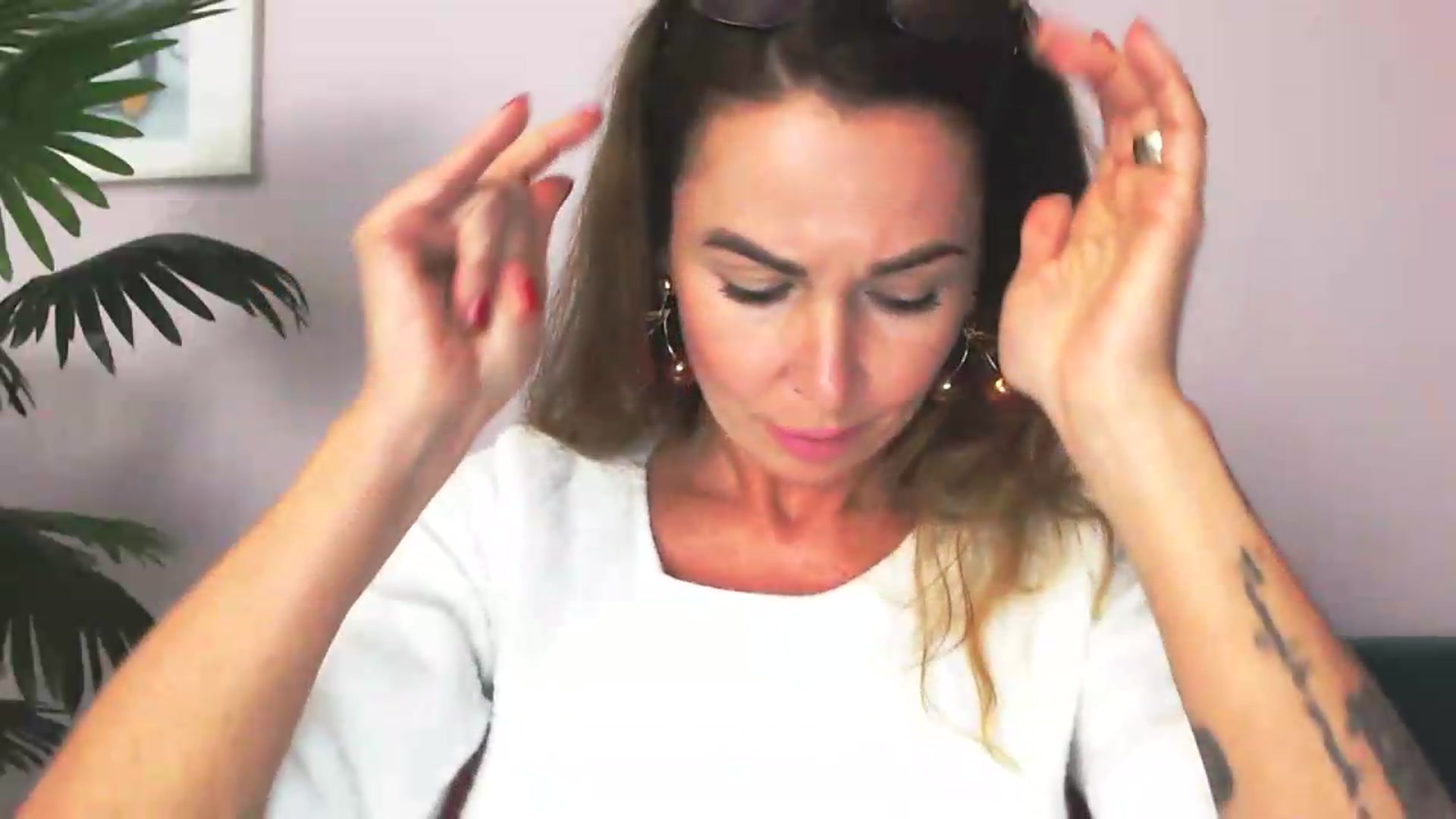 Gallery image thumbnail from Delilah_sweet's myfreecams stream on, 07/28/2026, 17:22 image 9 of 20