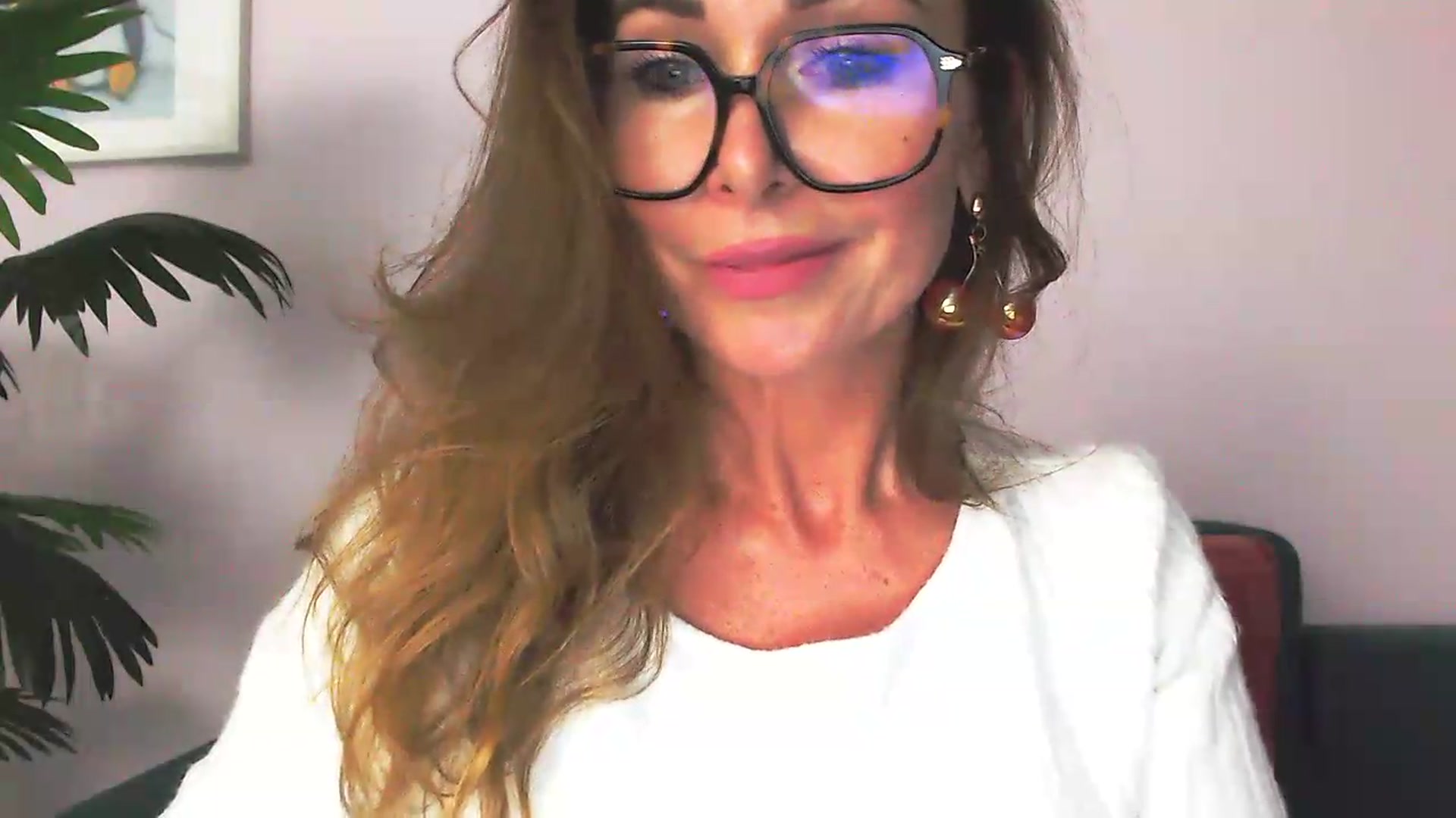 Gallery image thumbnail from Delilah_sweet's myfreecams stream on, 07/28/2026, 19:04 image 18 of 20