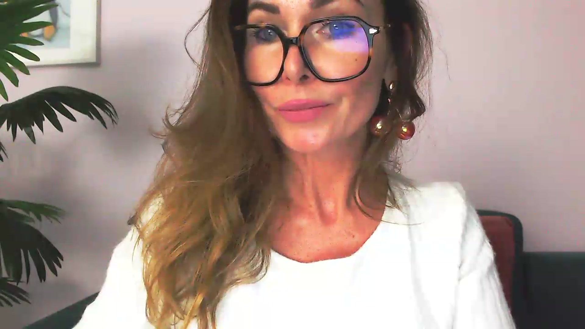 Gallery image thumbnail from Delilah_sweet's myfreecams stream on, 07/28/2026, 19:04 image 19 of 20