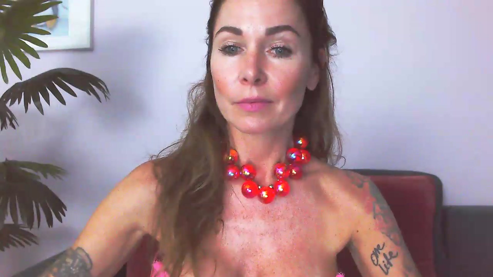 Gallery image thumbnail from Delilah_sweet's myfreecams stream on, 07/30/2026, 15:24 image 17 of 20