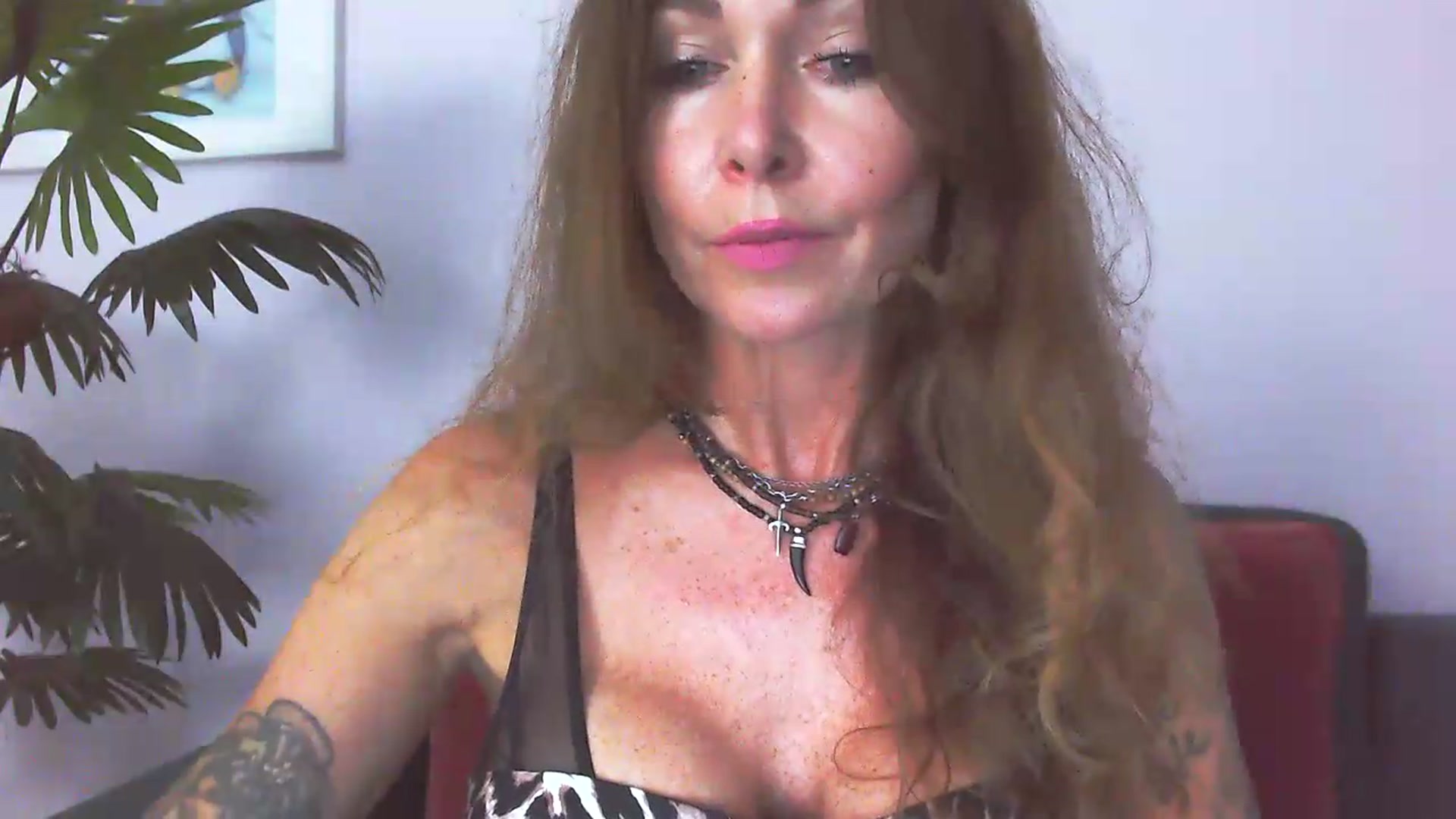 Gallery image thumbnail from Delilah_sweet's myfreecams stream on, 08/03/2026, 17:33 image 8 of 20