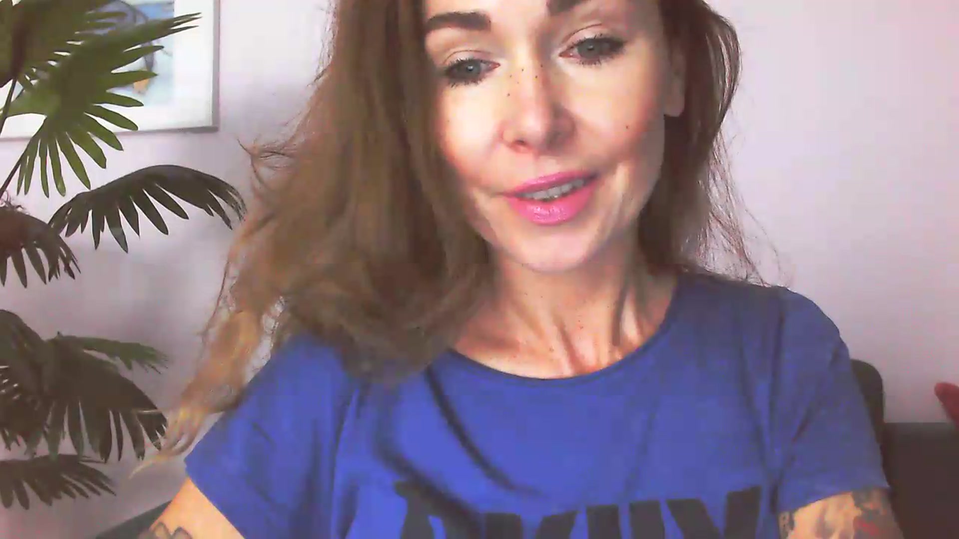 Gallery image thumbnail from Delilah_sweet's myfreecams stream on, 08/17/2026, 15:23 image 6 of 20