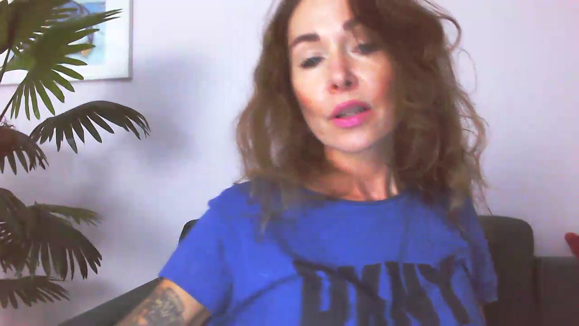 Gallery image thumbnail from Delilah_sweet's myfreecams stream on, 08/17/2026, 15:23 image 13 of 20