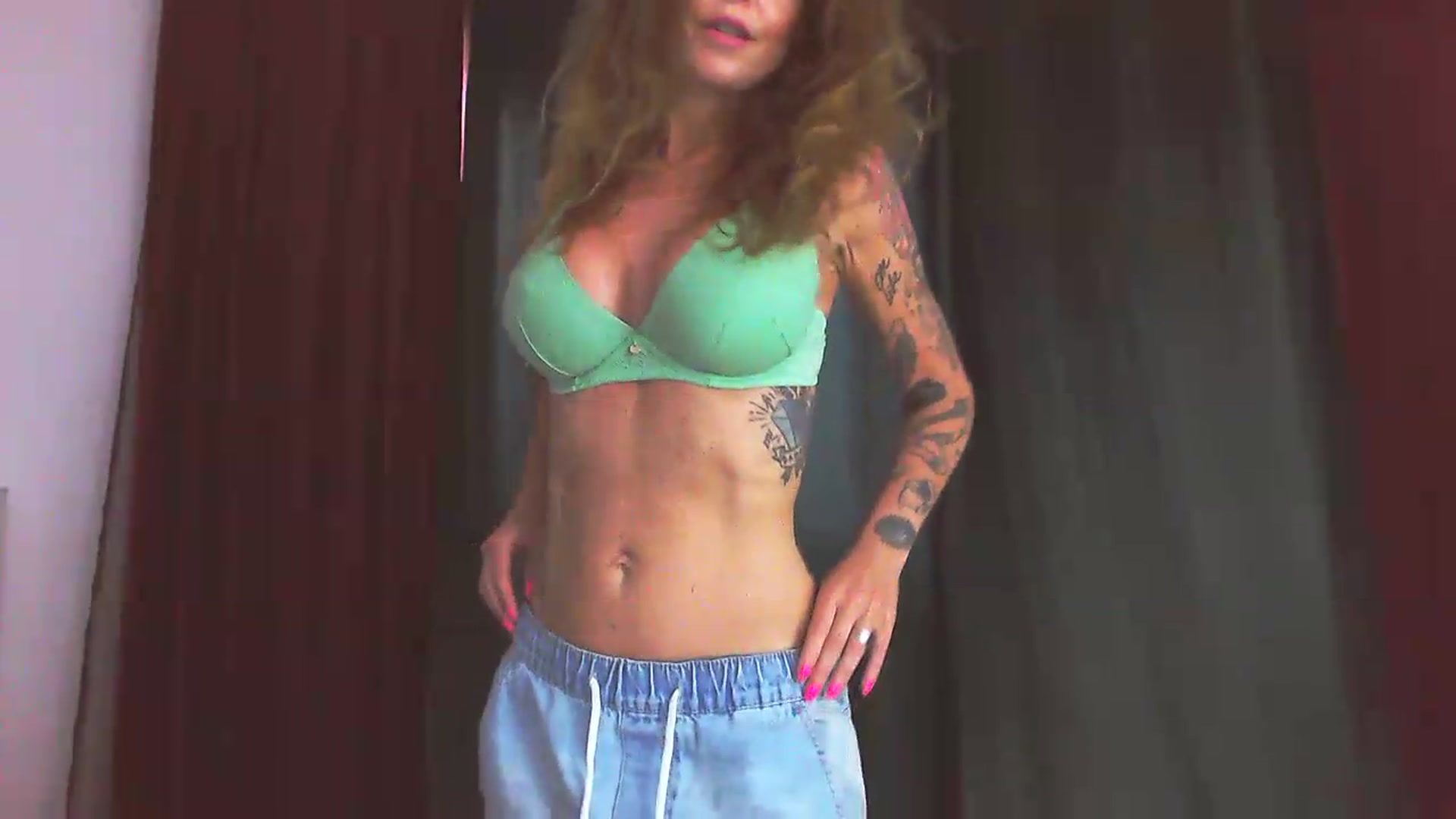 Gallery image thumbnail from Delilah_sweet's myfreecams stream on, 08/17/2026, 15:23 image 15 of 20