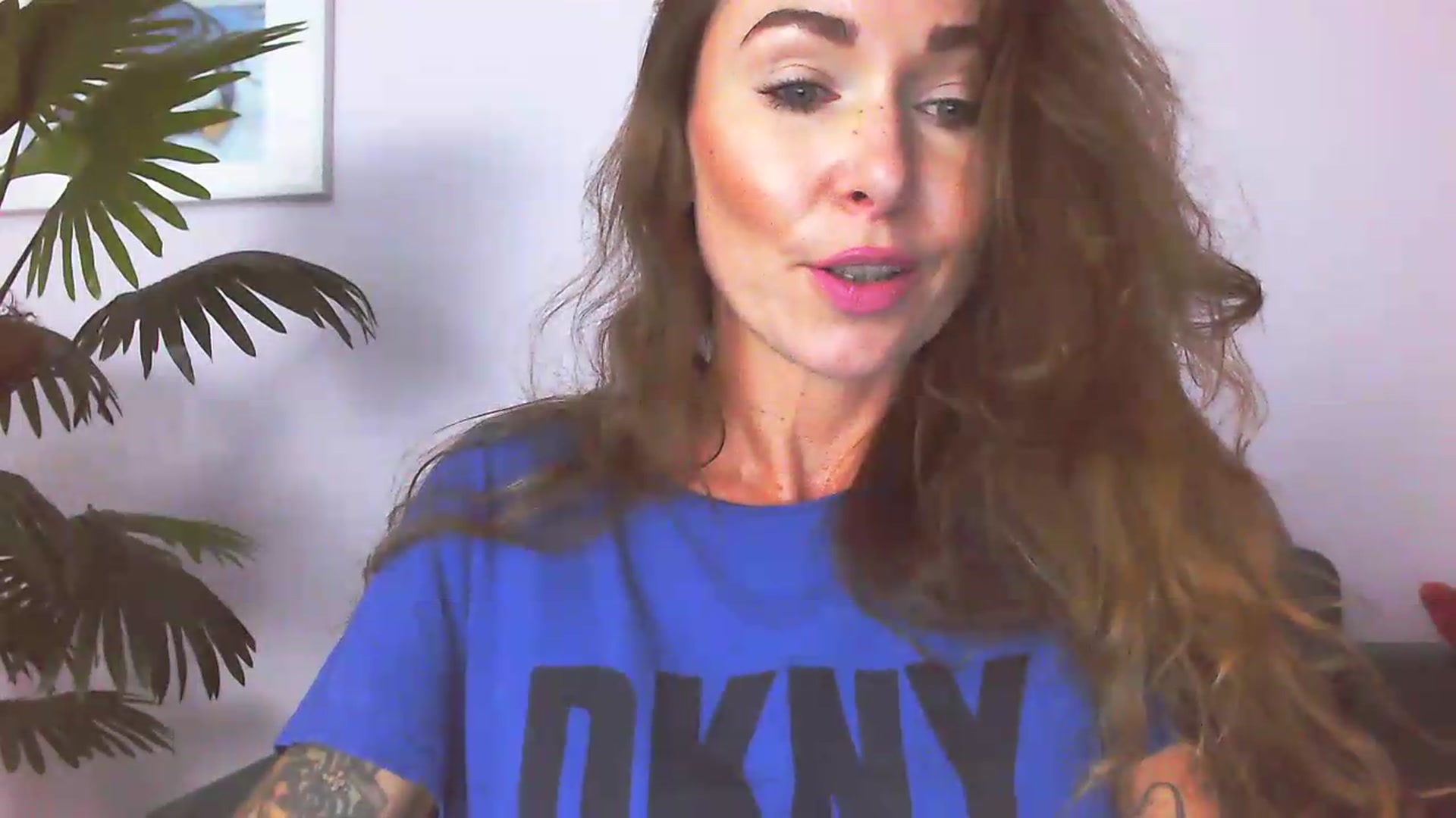 Gallery image thumbnail from Delilah_sweet's myfreecams stream on, 08/17/2026, 15:23 image 11 of 20