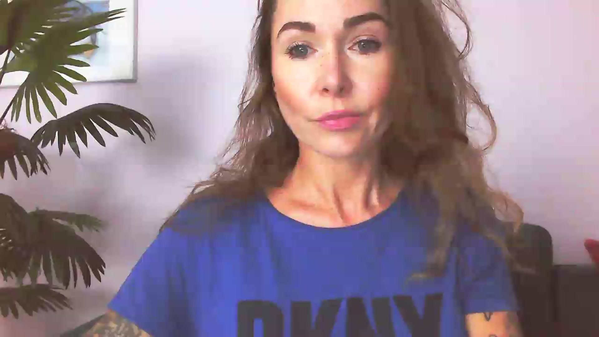 Gallery image thumbnail from Delilah_sweet's myfreecams stream on, 08/17/2026, 15:23 image 1 of 20