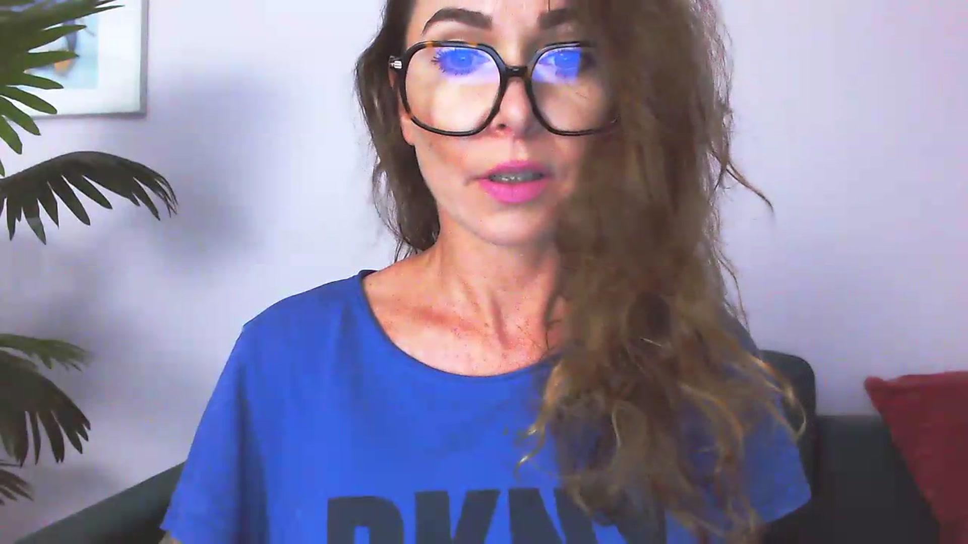 Gallery image thumbnail from Delilah_sweet's myfreecams stream on, 08/18/2026, 15:09 image 6 of 20