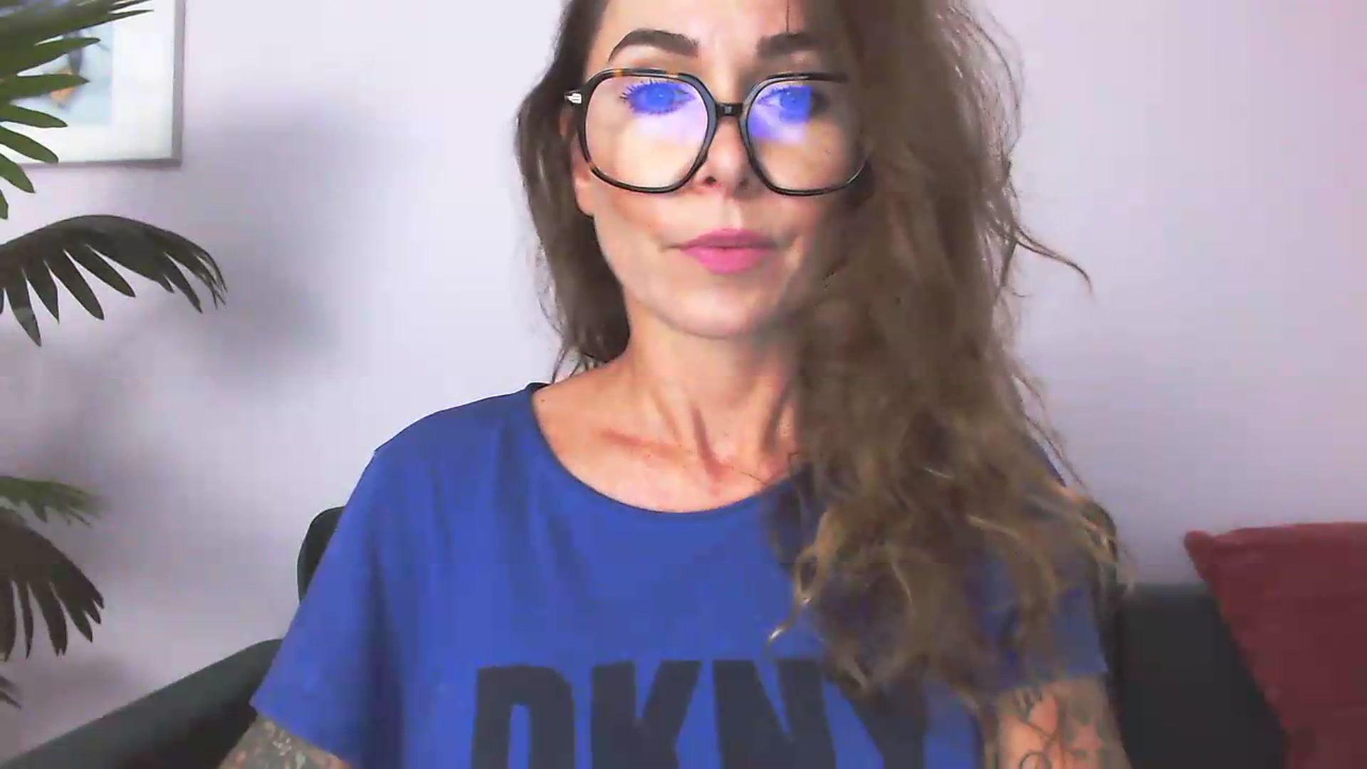 Gallery image thumbnail from Delilah_sweet's myfreecams stream on, 08/18/2026, 15:09 image 9 of 20