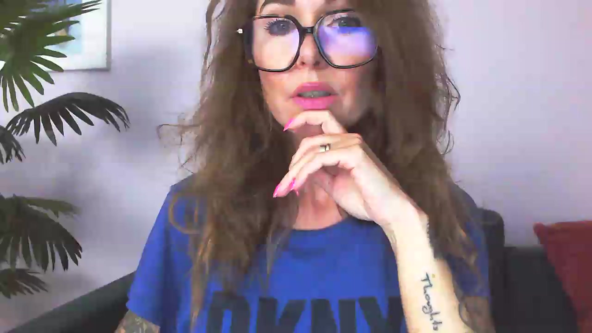 Gallery image thumbnail from Delilah_sweet's myfreecams stream on, 08/18/2026, 15:09 image 19 of 20