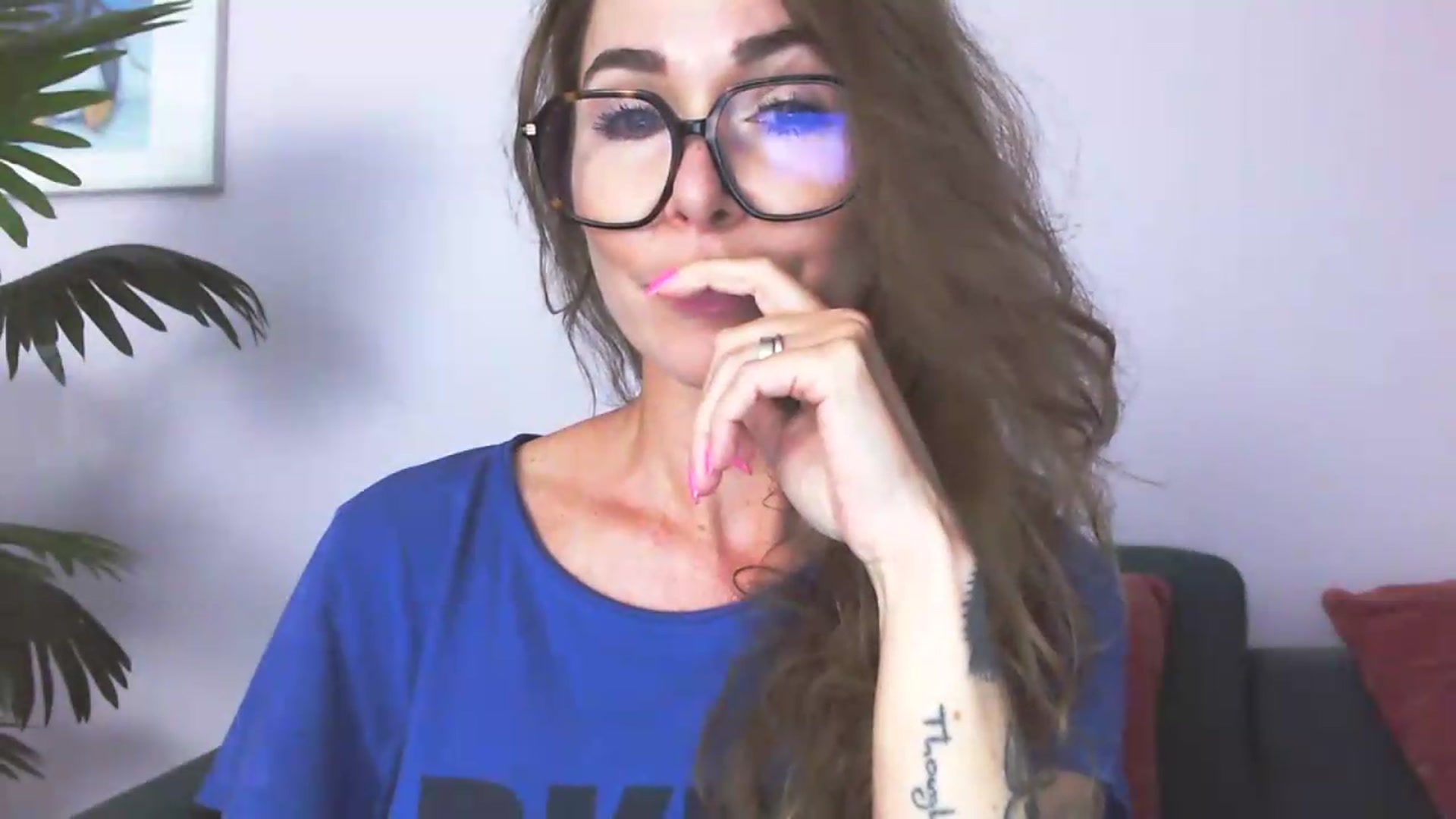 Gallery image thumbnail from Delilah_sweet's myfreecams stream on, 08/18/2026, 15:38 image 8 of 20