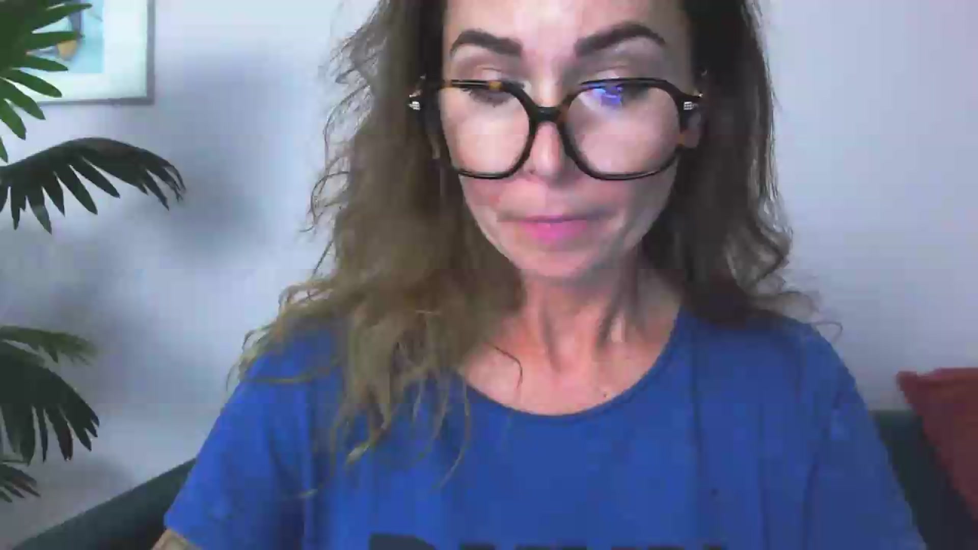 Gallery image thumbnail from Delilah_sweet's myfreecams stream on, 08/18/2026, 17:43 image 3 of 20