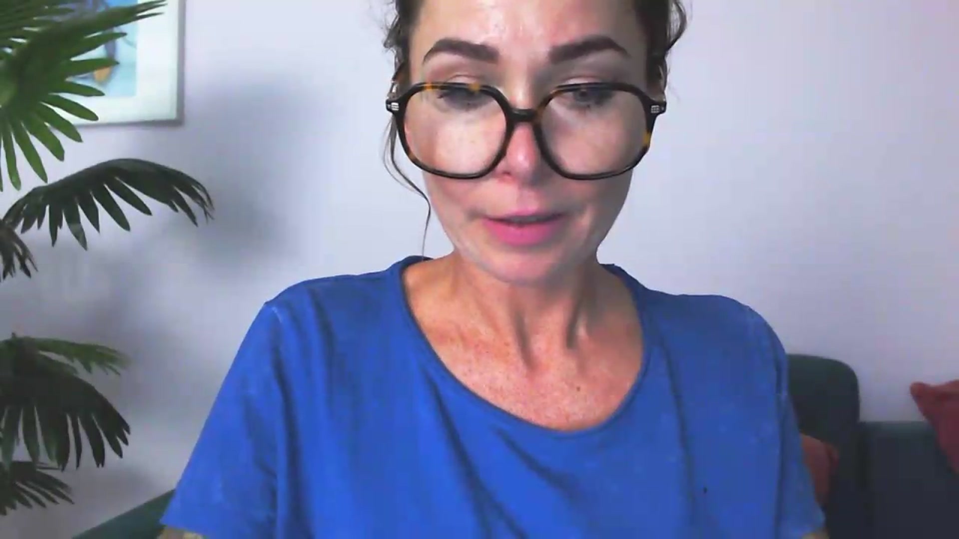 Gallery image thumbnail from Delilah_sweet's myfreecams stream on, 08/18/2026, 18:21 image 11 of 20