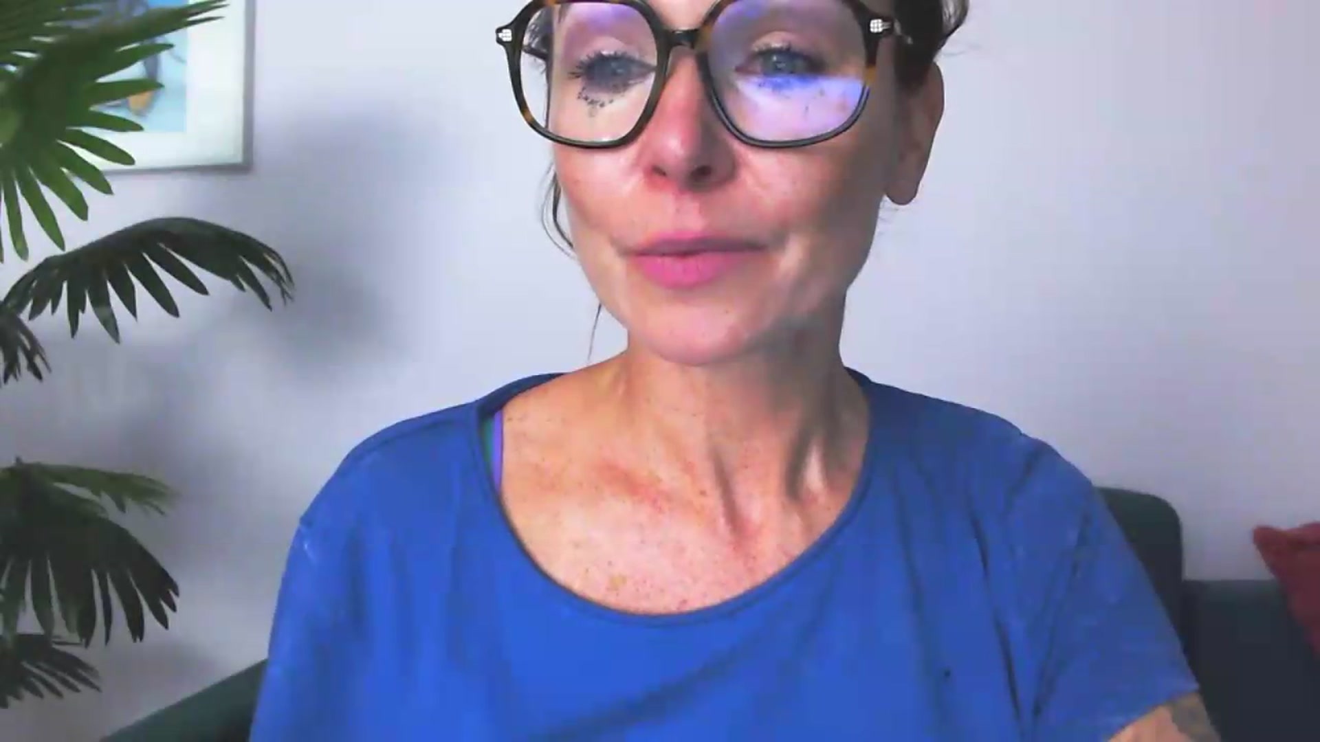 Gallery image thumbnail from Delilah_sweet's myfreecams stream on, 08/18/2026, 18:21 image 8 of 20