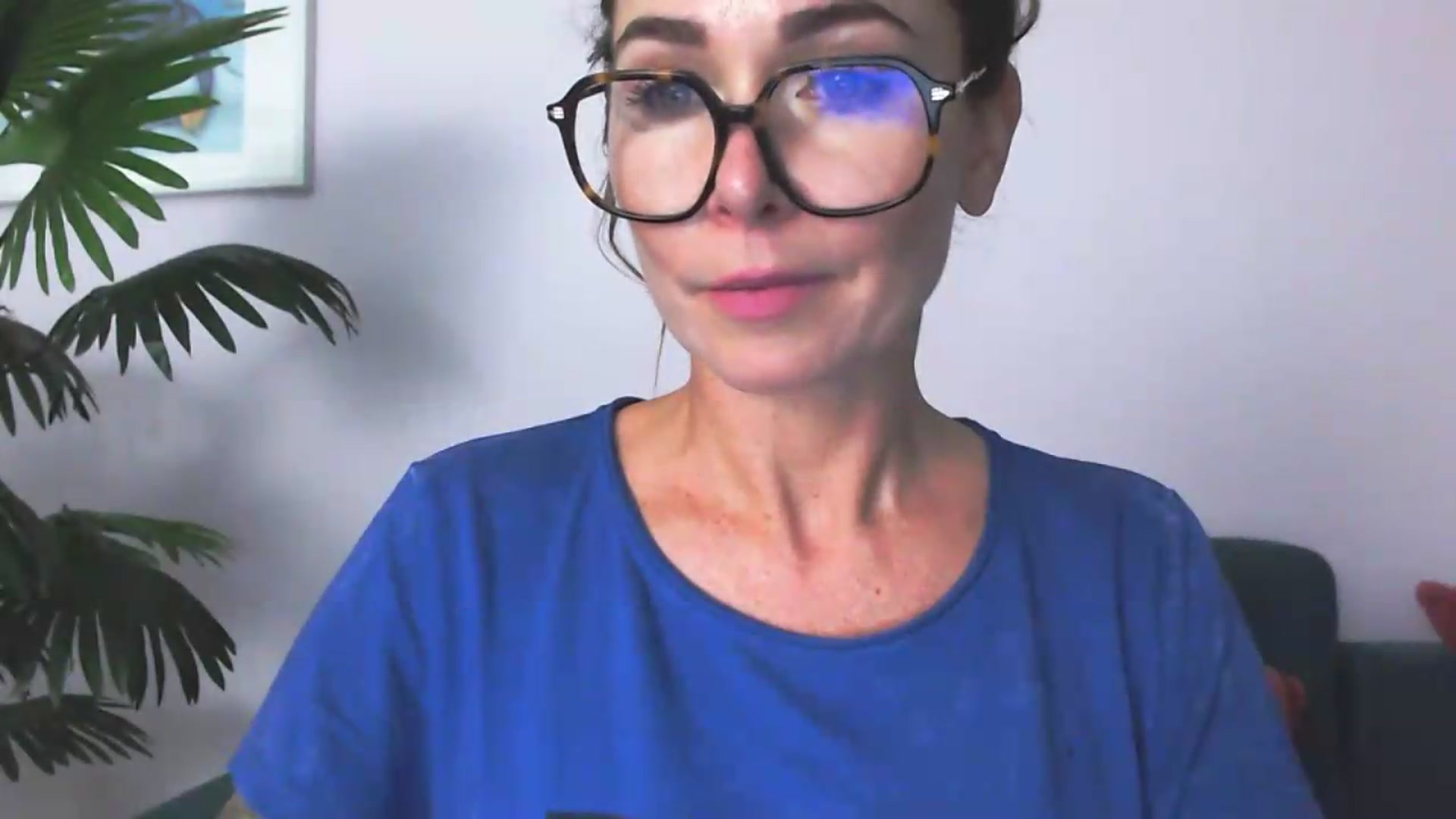 Gallery image thumbnail from Delilah_sweet's myfreecams stream on, 08/18/2026, 18:21 image 14 of 20