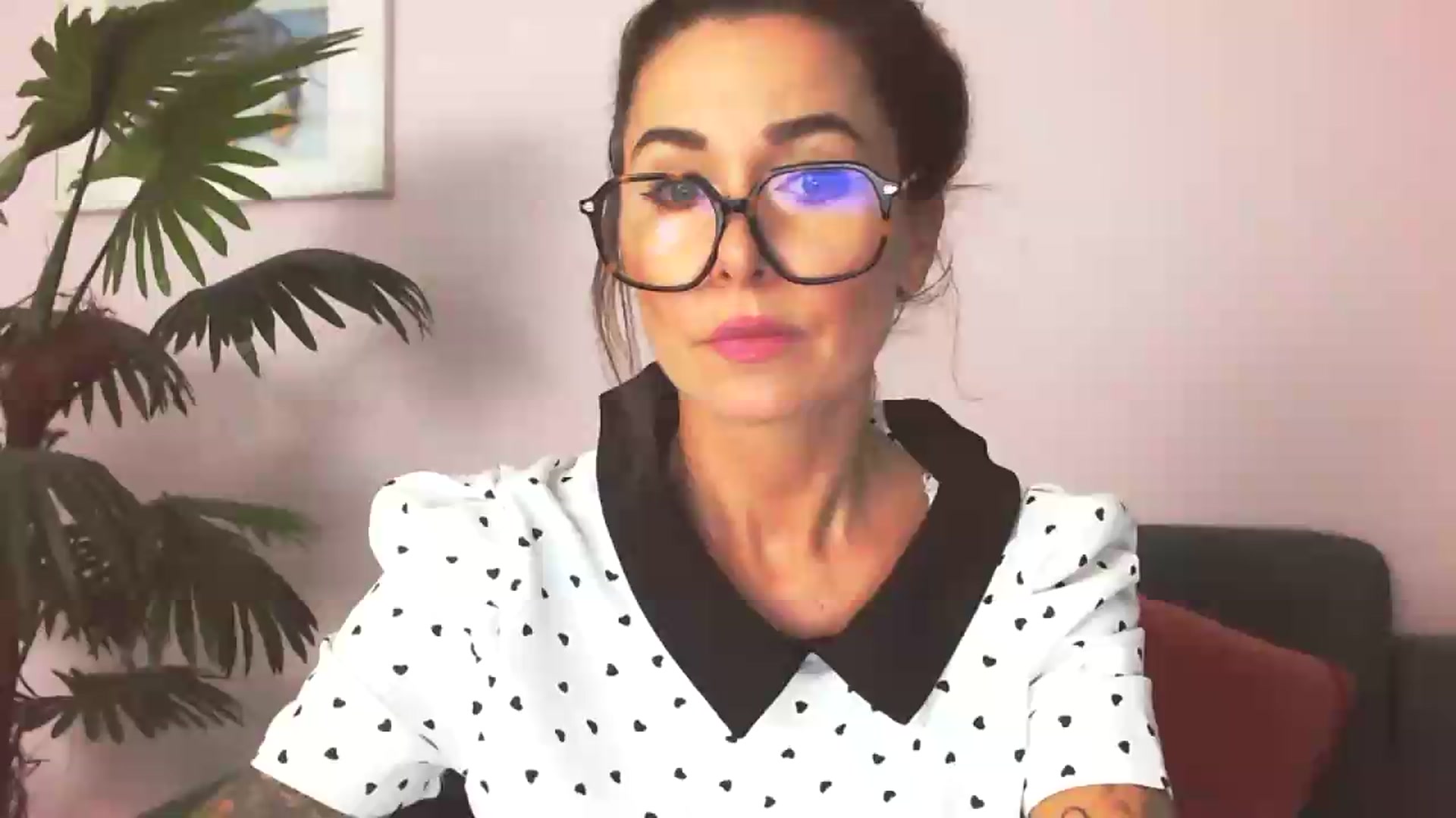 Gallery image thumbnail from Delilah_sweet's myfreecams stream on, 08/19/2026, 15:40 image 4 of 20