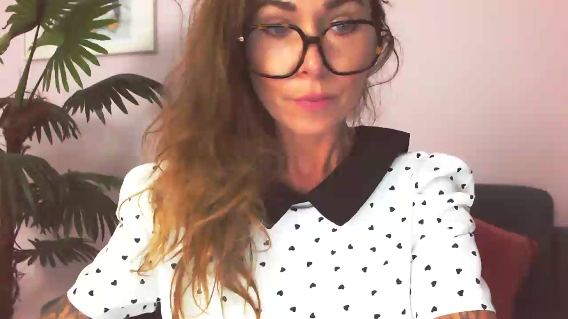 Gallery image thumbnail from Delilah_sweet's myfreecams stream on, 08/19/2026, 15:40 image 19 of 20