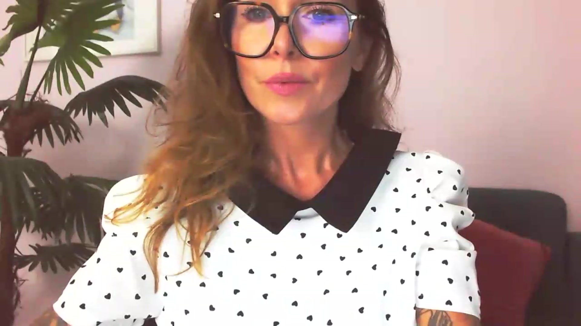 Gallery image thumbnail from Delilah_sweet's myfreecams stream on, 08/19/2026, 15:40 image 18 of 20