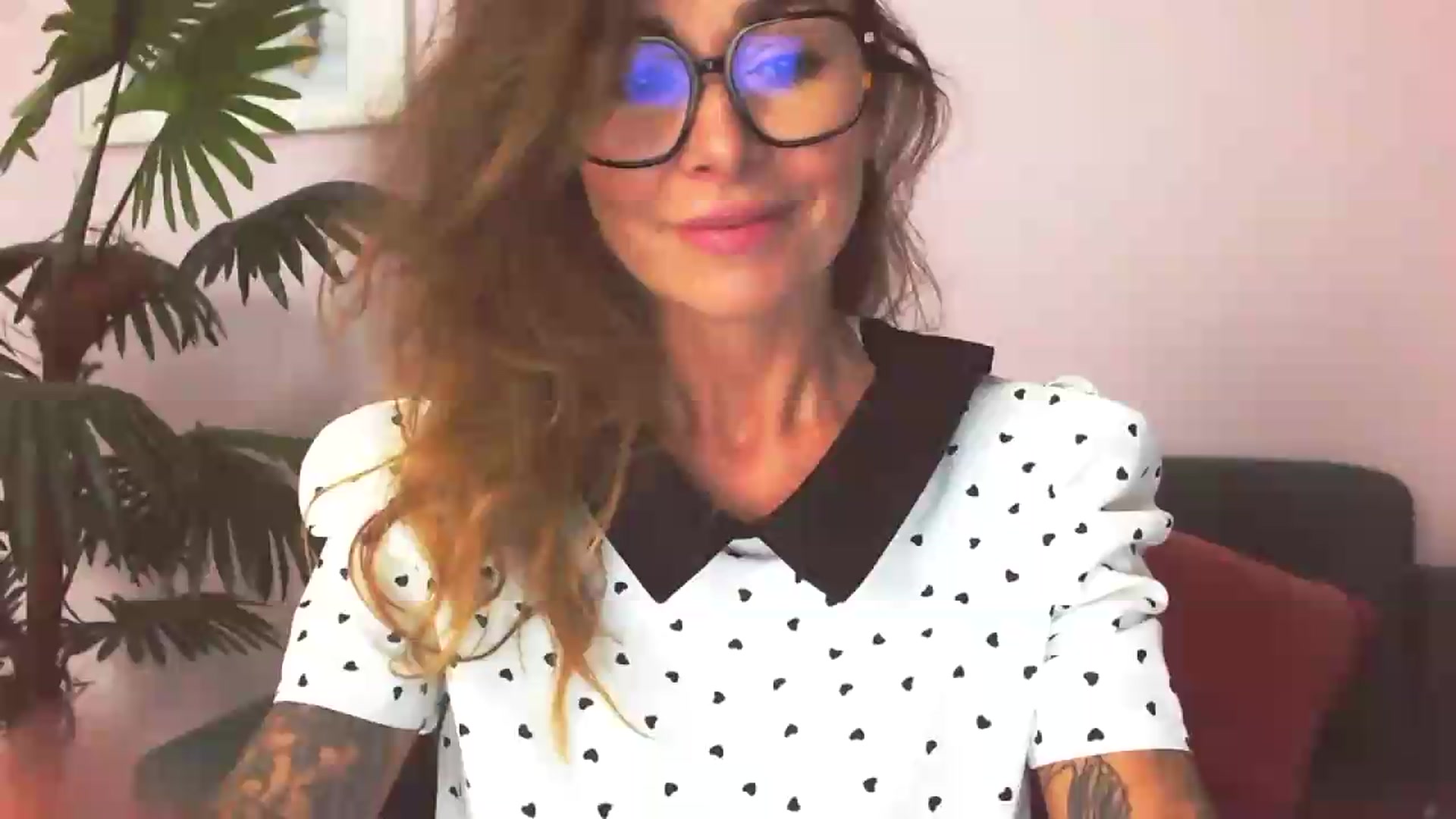 Gallery image thumbnail from Delilah_sweet's myfreecams stream on, 08/19/2026, 15:40 image 14 of 20