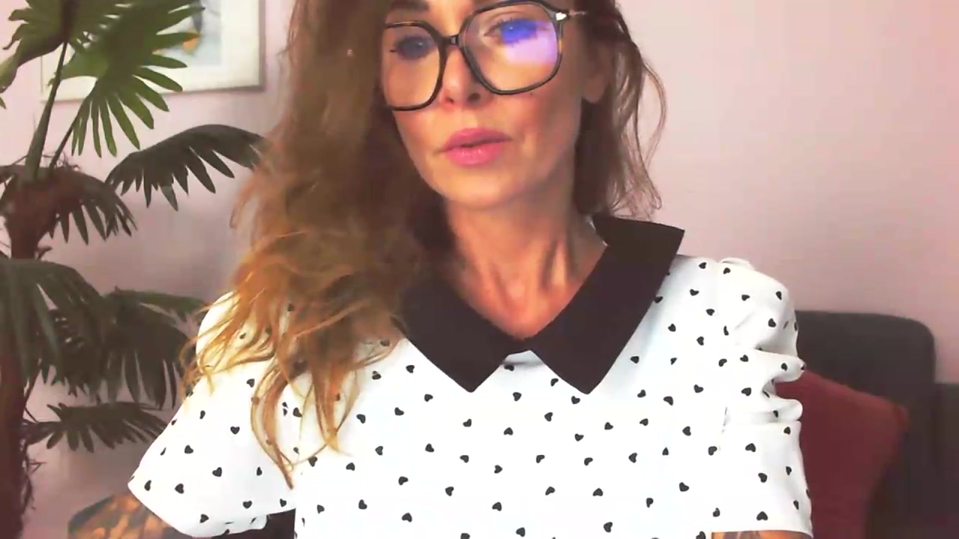 Gallery image thumbnail from Delilah_sweet's myfreecams stream on, 08/19/2026, 15:40 image 16 of 20