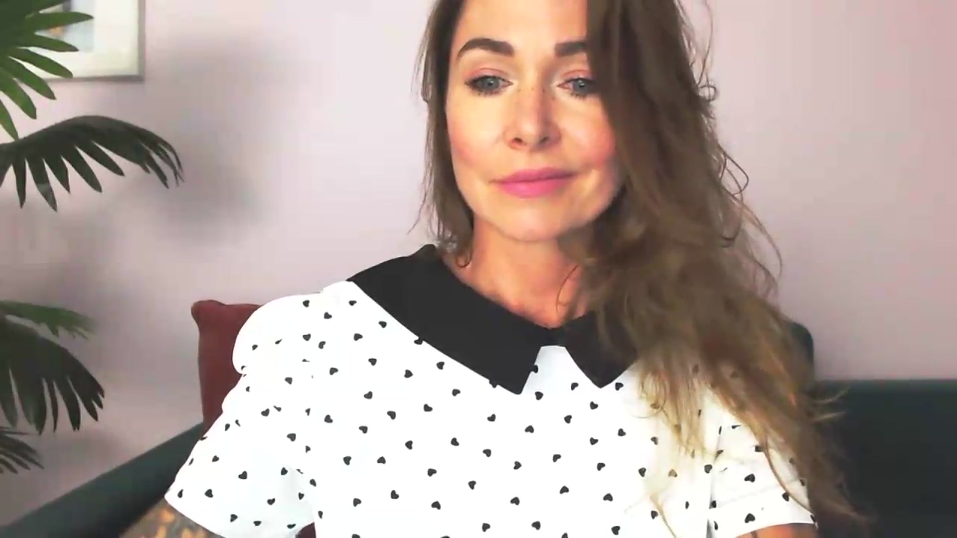 Gallery image thumbnail from Delilah_sweet's myfreecams stream on, 08/26/2026, 17:59 image 16 of 20