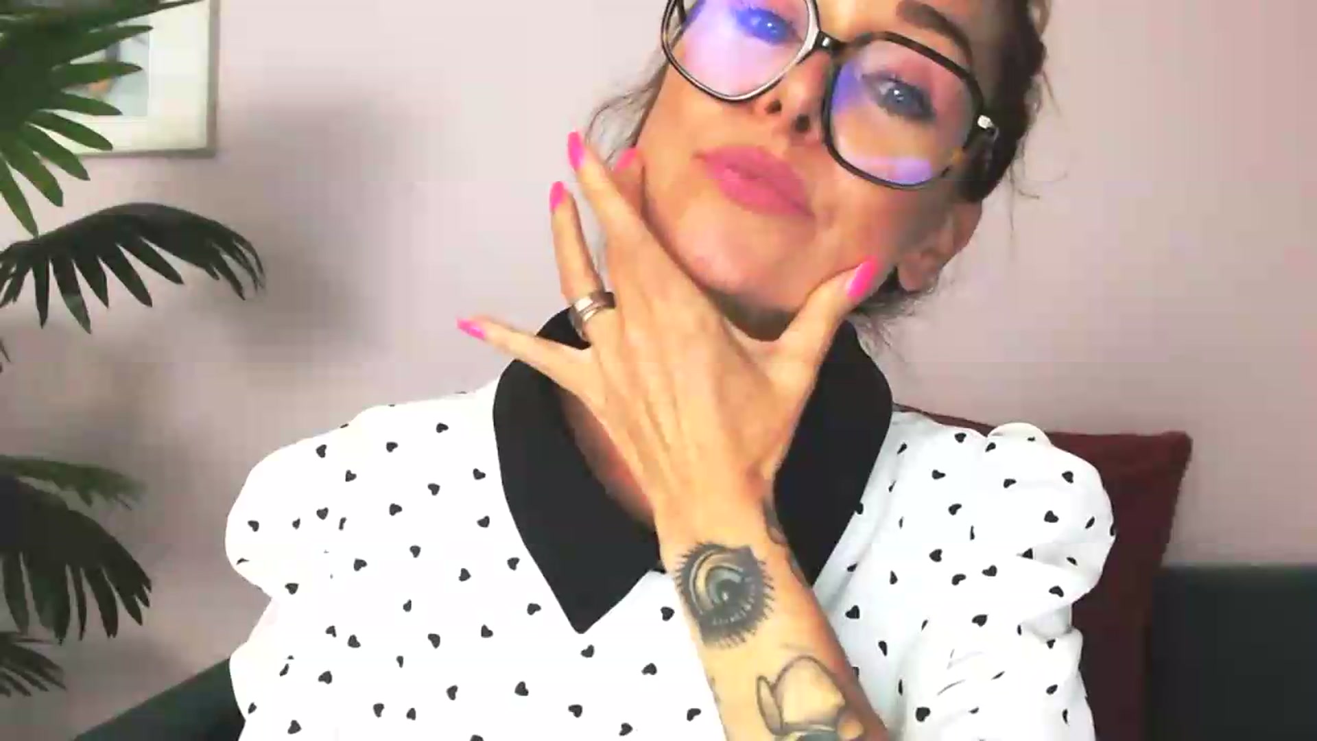 Gallery image thumbnail from Delilah_sweet's myfreecams stream on, 09/02/2026, 18:21 image 6 of 20