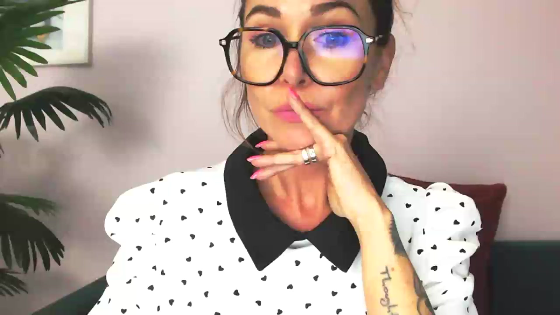 Gallery image thumbnail from Delilah_sweet's myfreecams stream on, 09/02/2026, 18:21 image 1 of 20