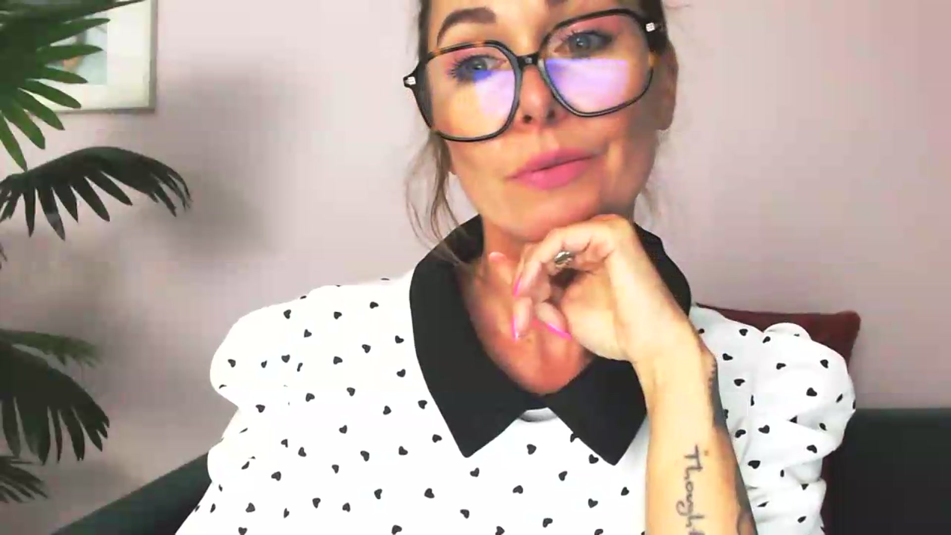 Gallery image thumbnail from Delilah_sweet's myfreecams stream on, 09/02/2026, 18:21 image 4 of 20
