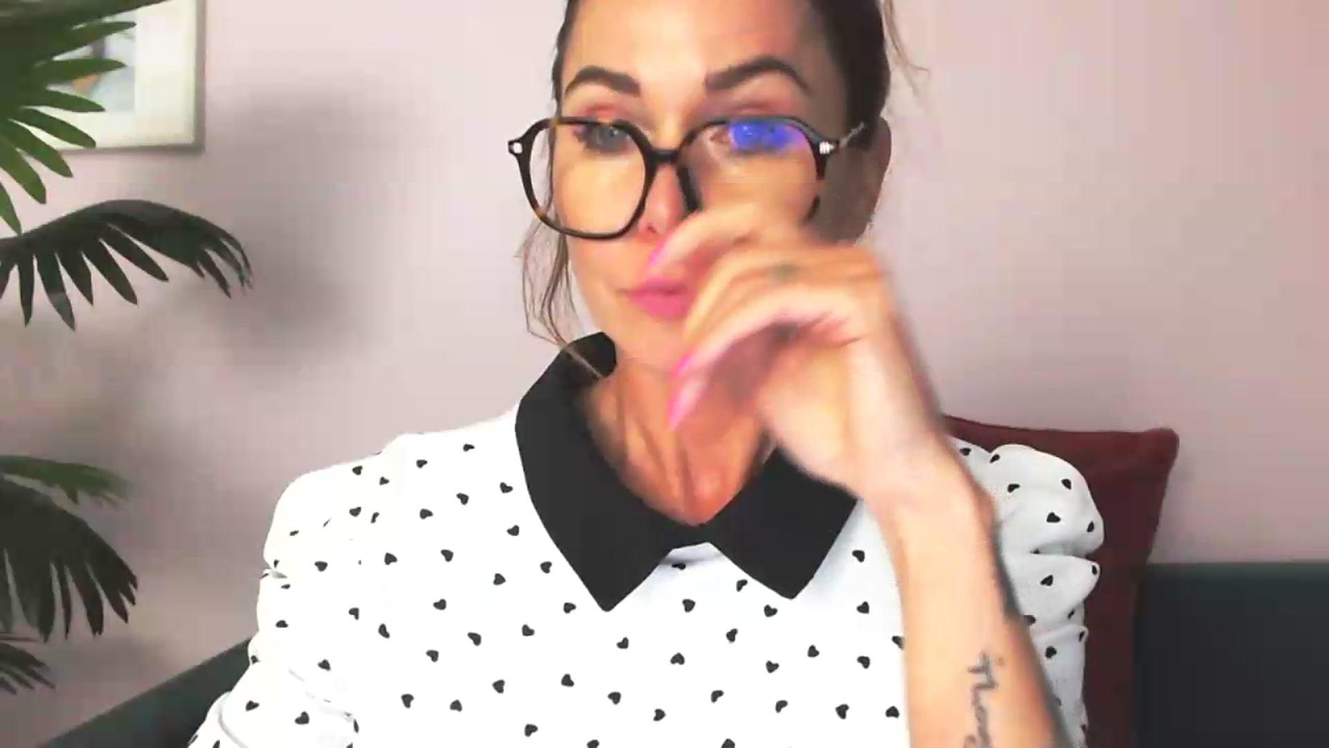 Gallery image thumbnail from Delilah_sweet's myfreecams stream on, 09/02/2026, 18:35 image 17 of 20